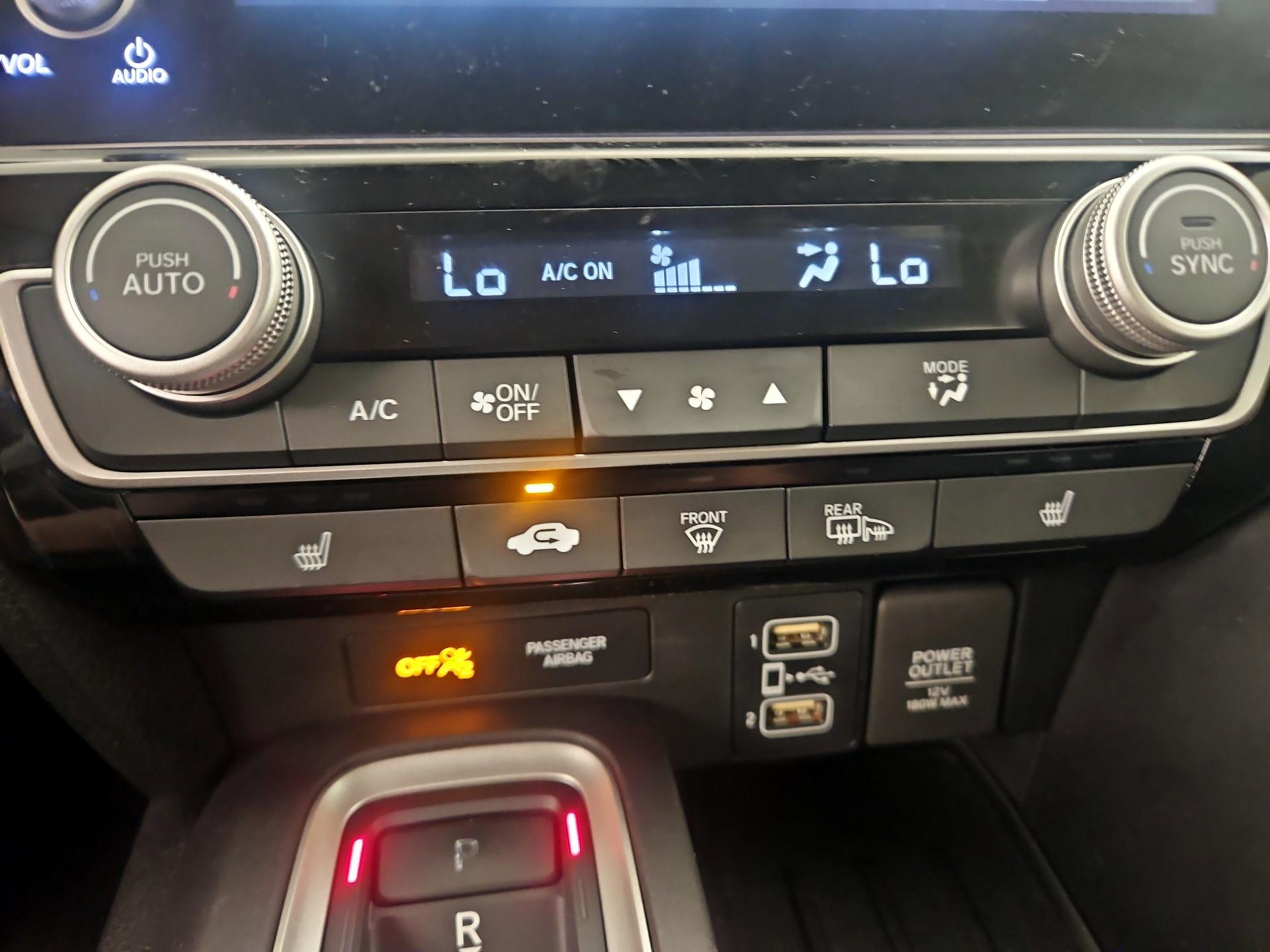 Thumbnail: 2019 Honda Insight - 16