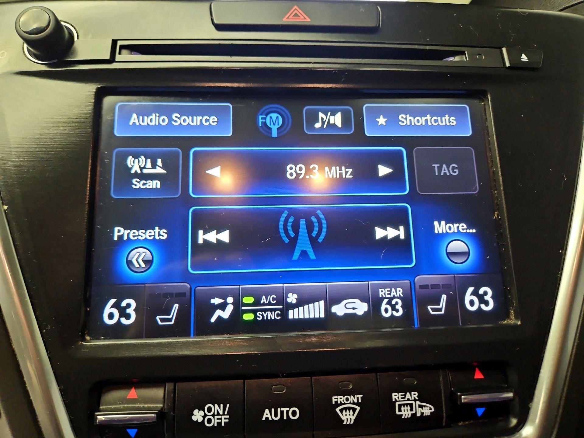 Thumbnail: 2015 Acura MDX - 16
