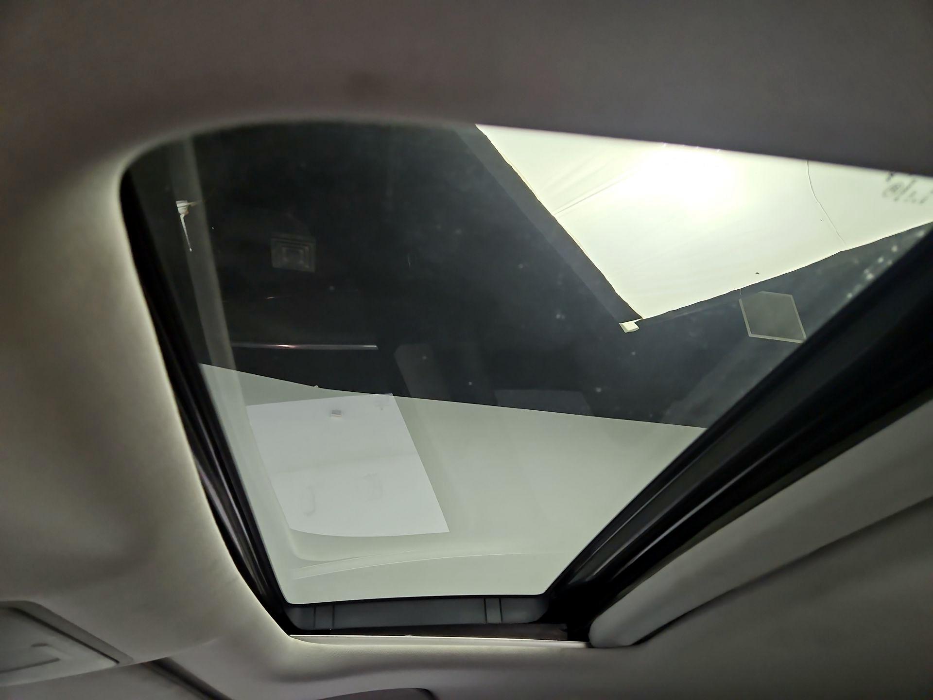 Thumbnail: 2015 Acura MDX - 20