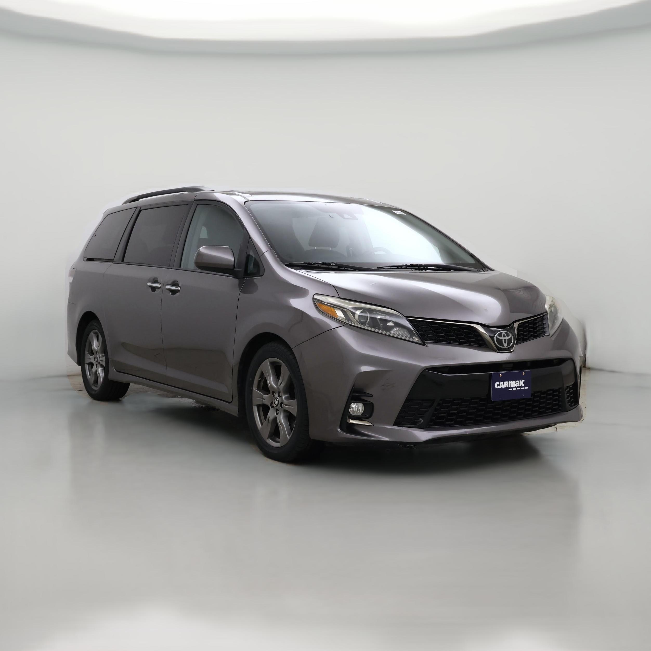 Thumbnail: 2019 Toyota Sienna - 1