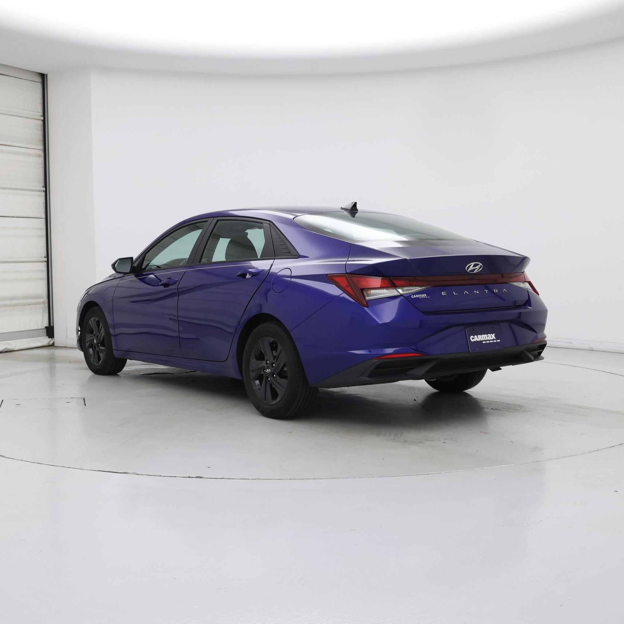 Thumbnail: 2023 Hyundai Elantra - 2