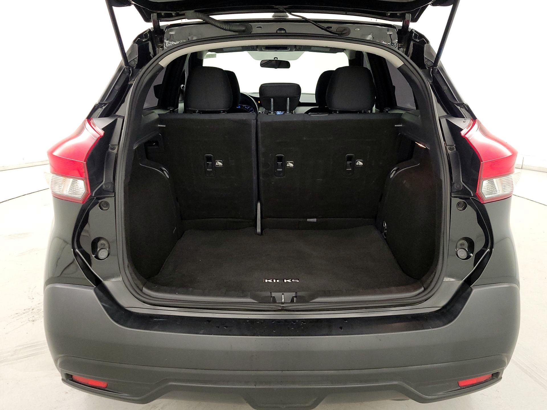 Thumbnail: 2018 Nissan Kicks - 20