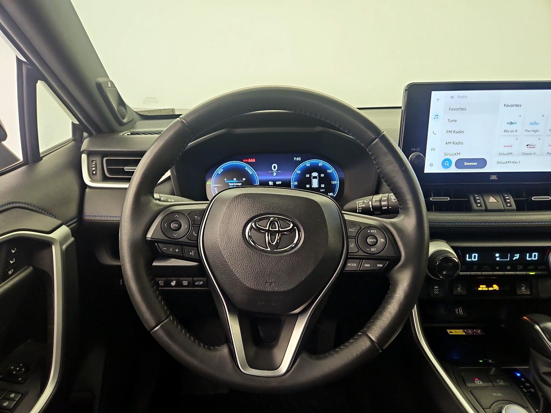 Thumbnail: 2023 Toyota RAV4 - 10