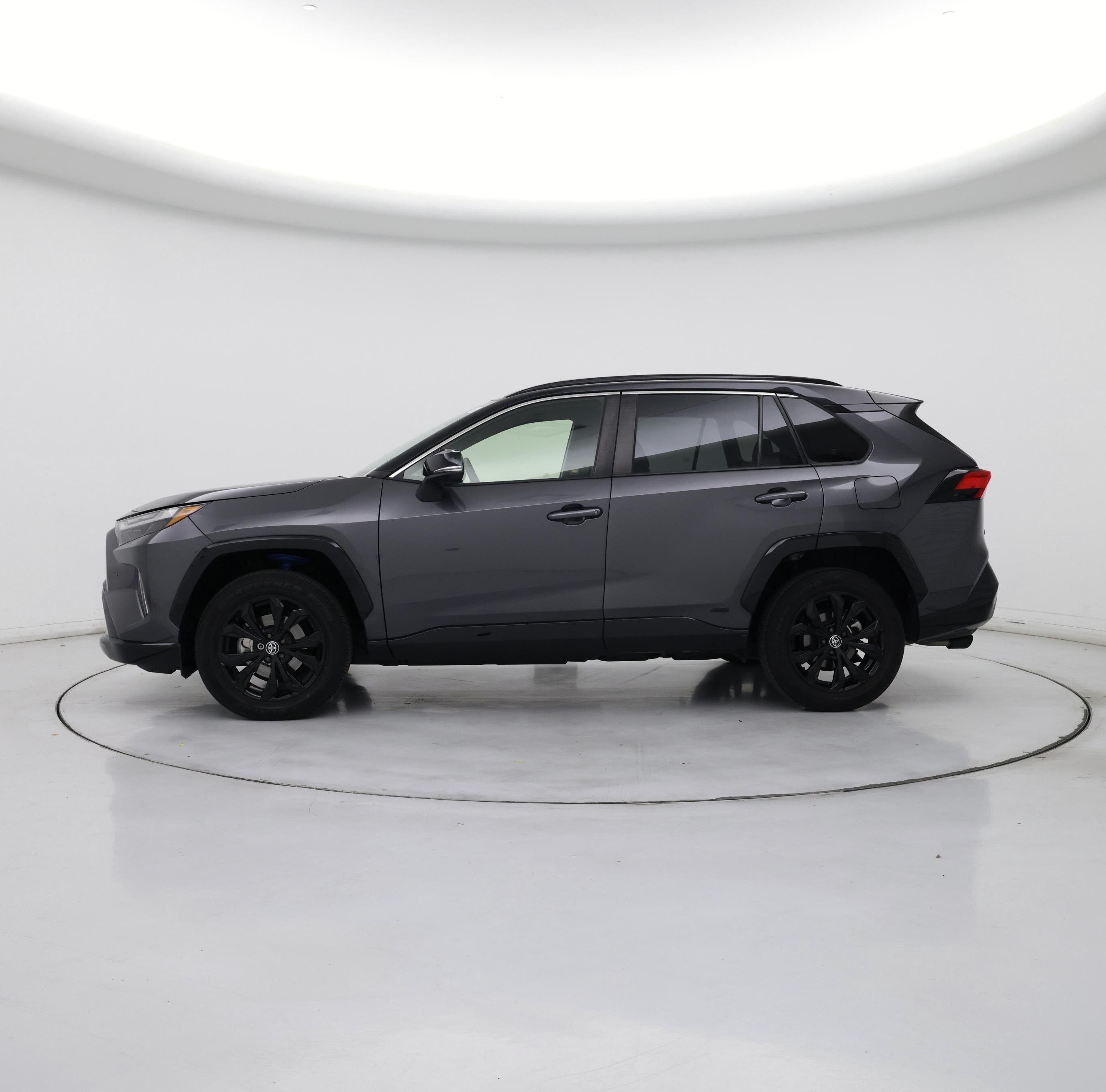 Thumbnail: 2023 Toyota RAV4 - 3