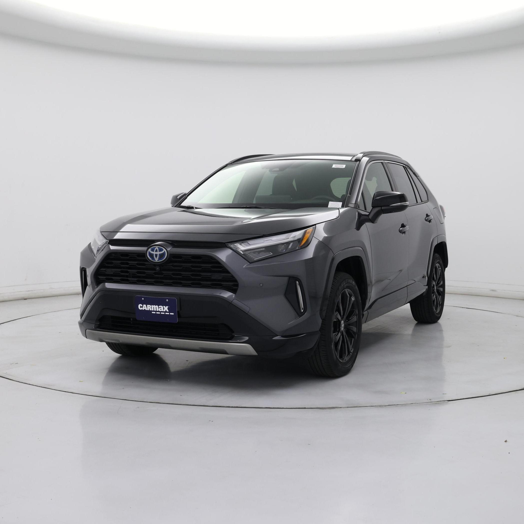Thumbnail: 2023 Toyota RAV4 - 4