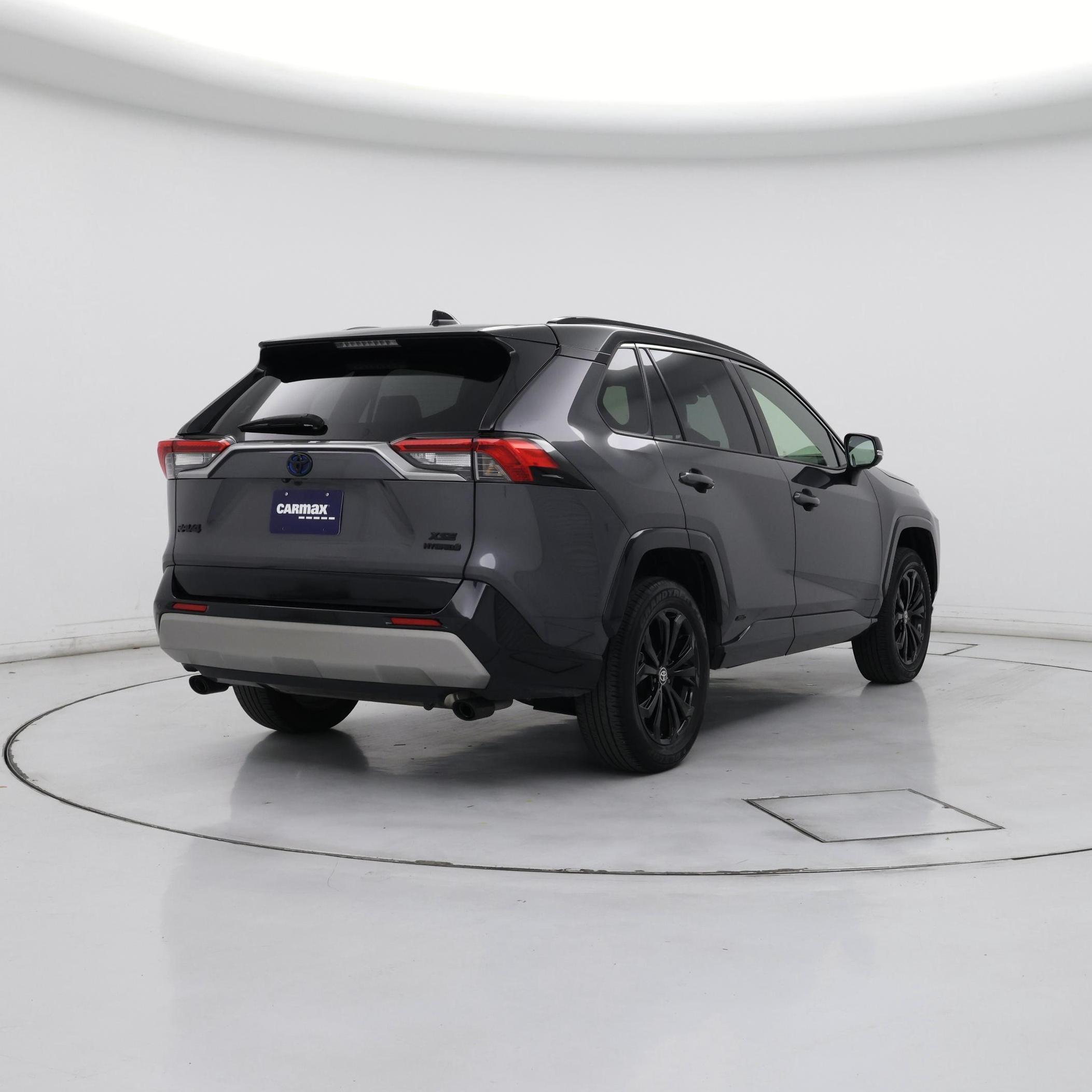 Thumbnail: 2023 Toyota RAV4 - 8