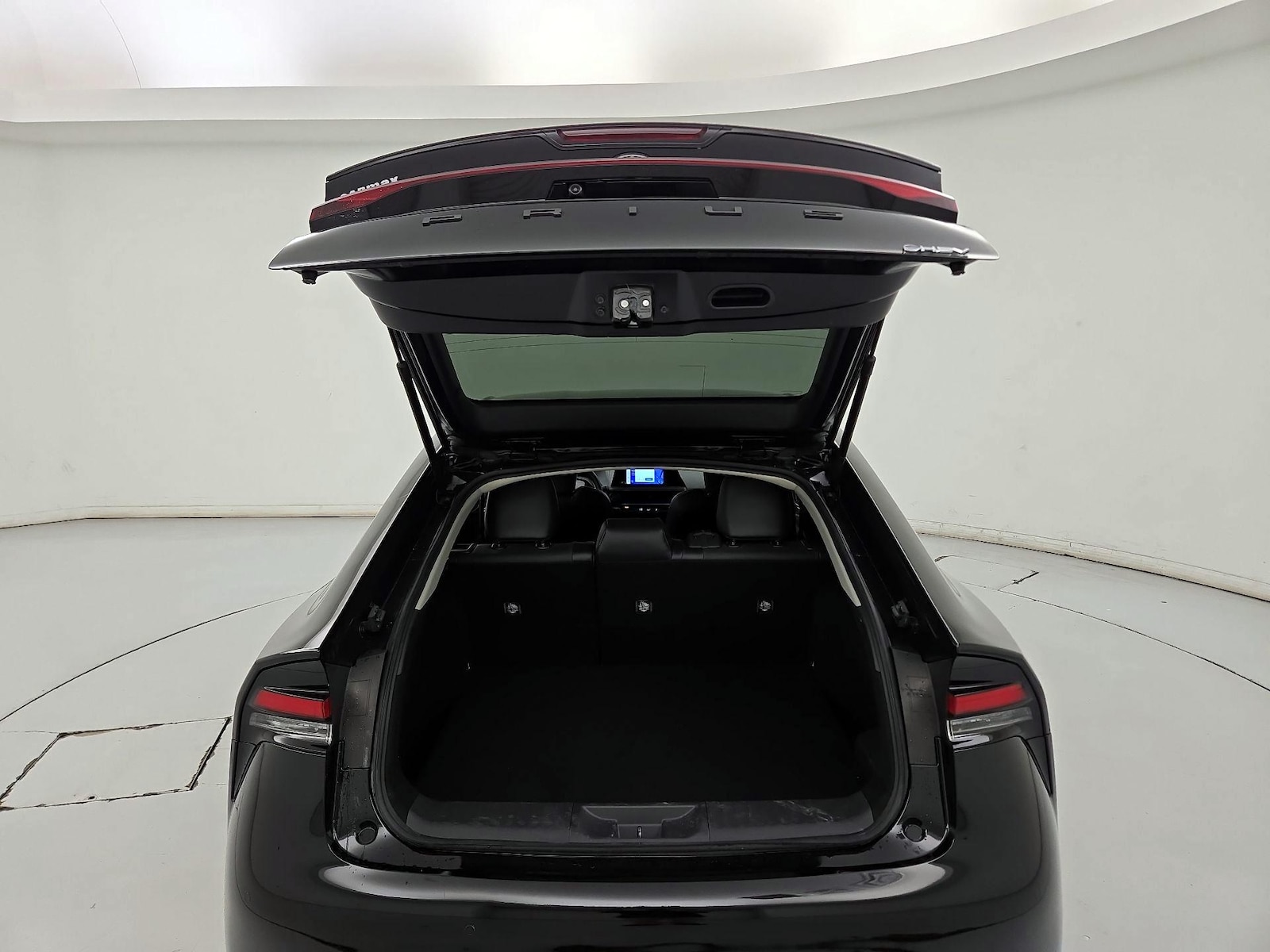 2023 Toyota Prius XLE - Photo 21