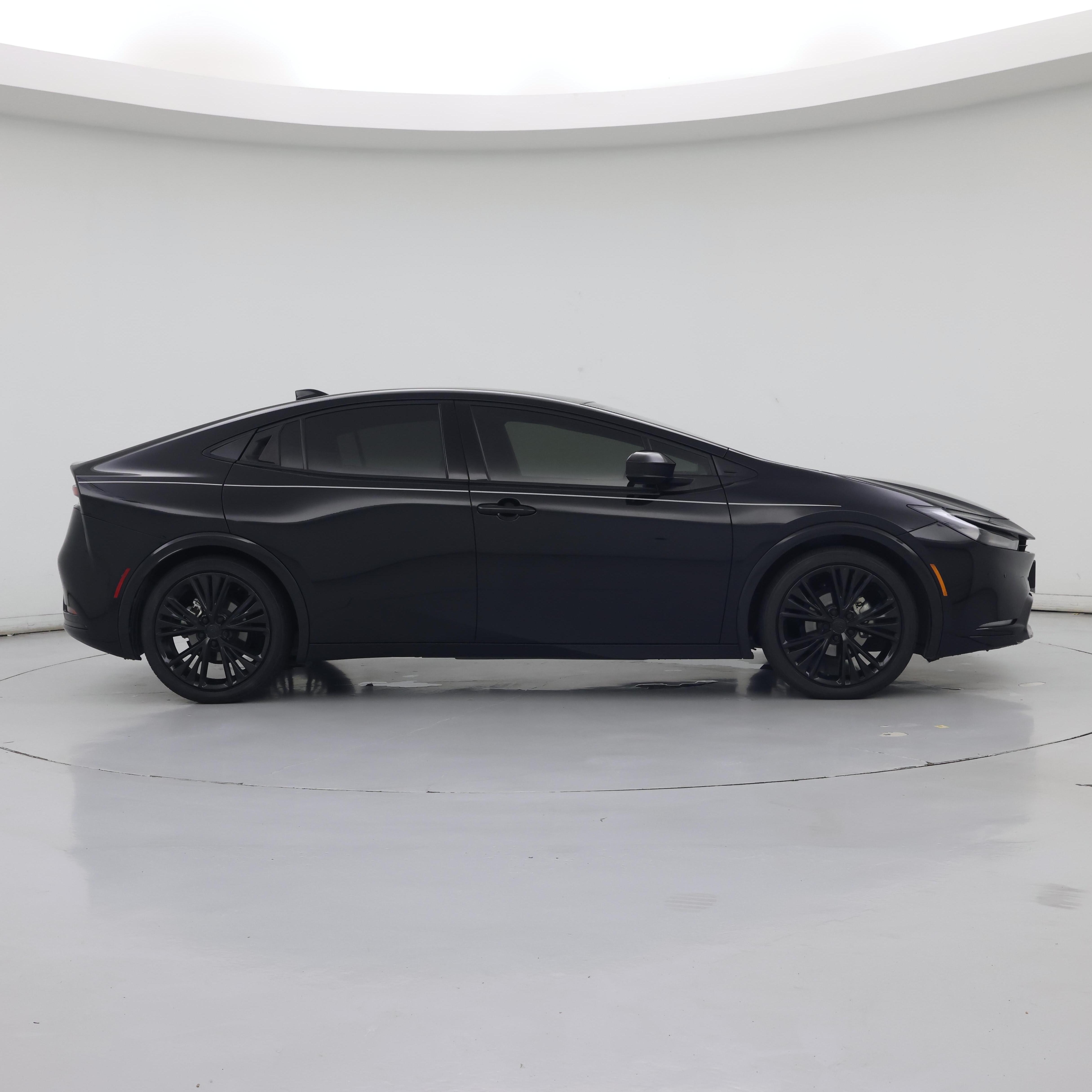 Thumbnail: 2023 Toyota Prius - 7