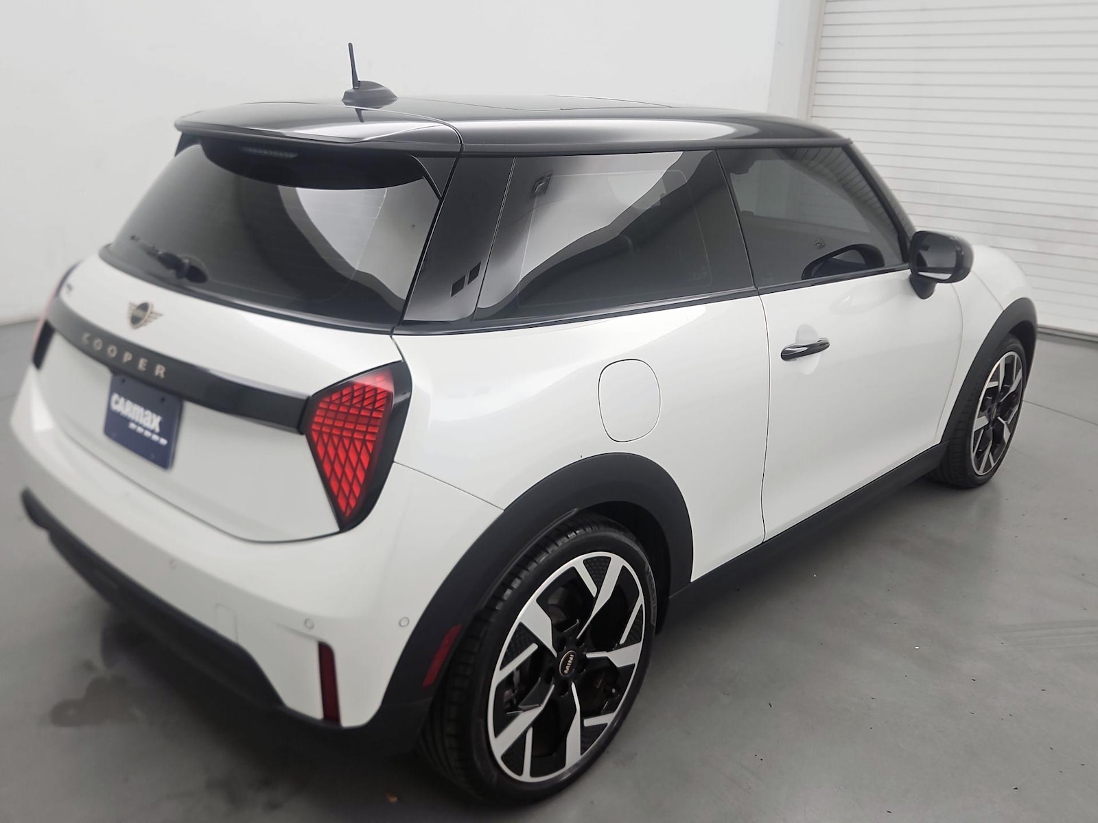 2025 MINI Hardtop 2 Door Base - Photo 5