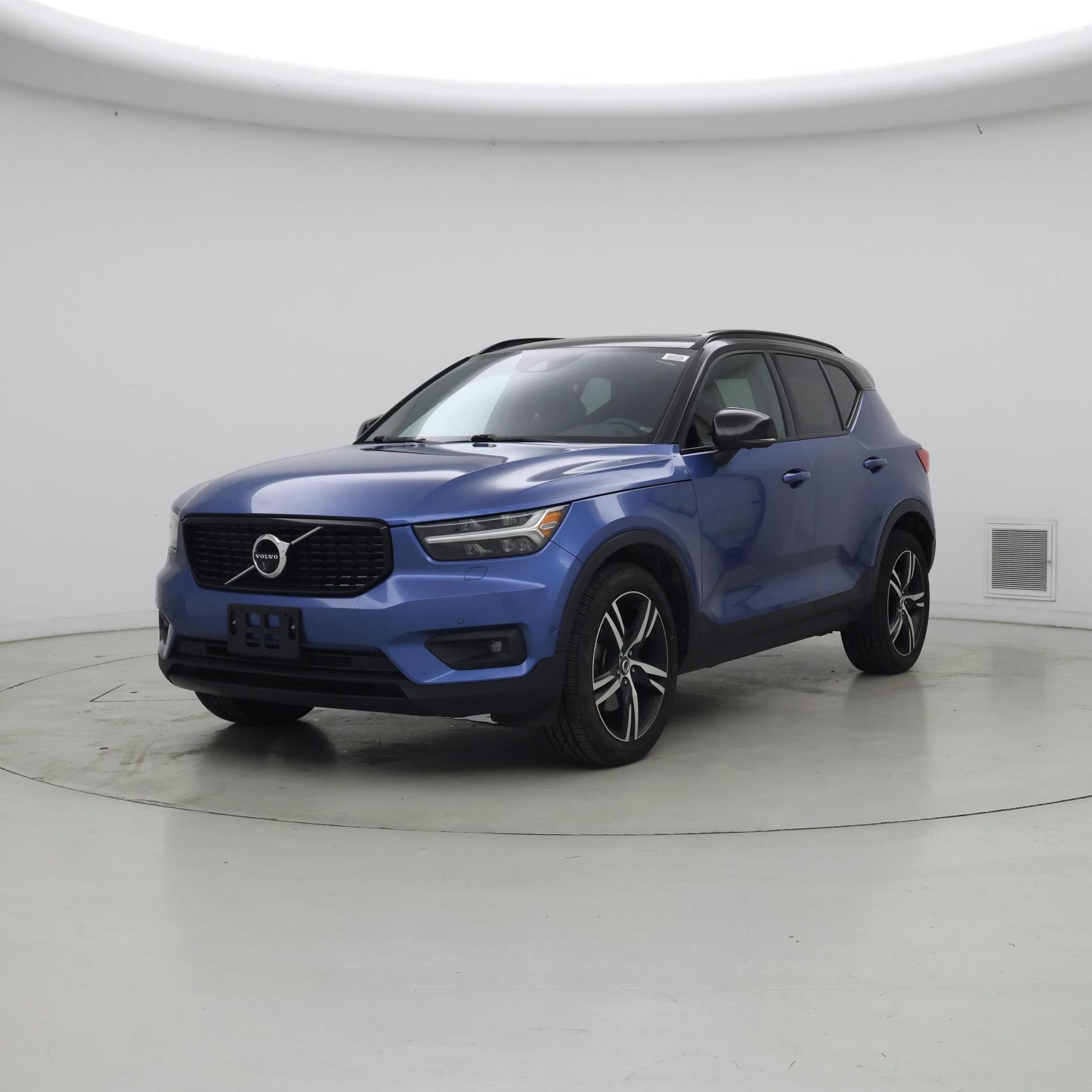 Thumbnail: 2020 Volvo XC40 - 4