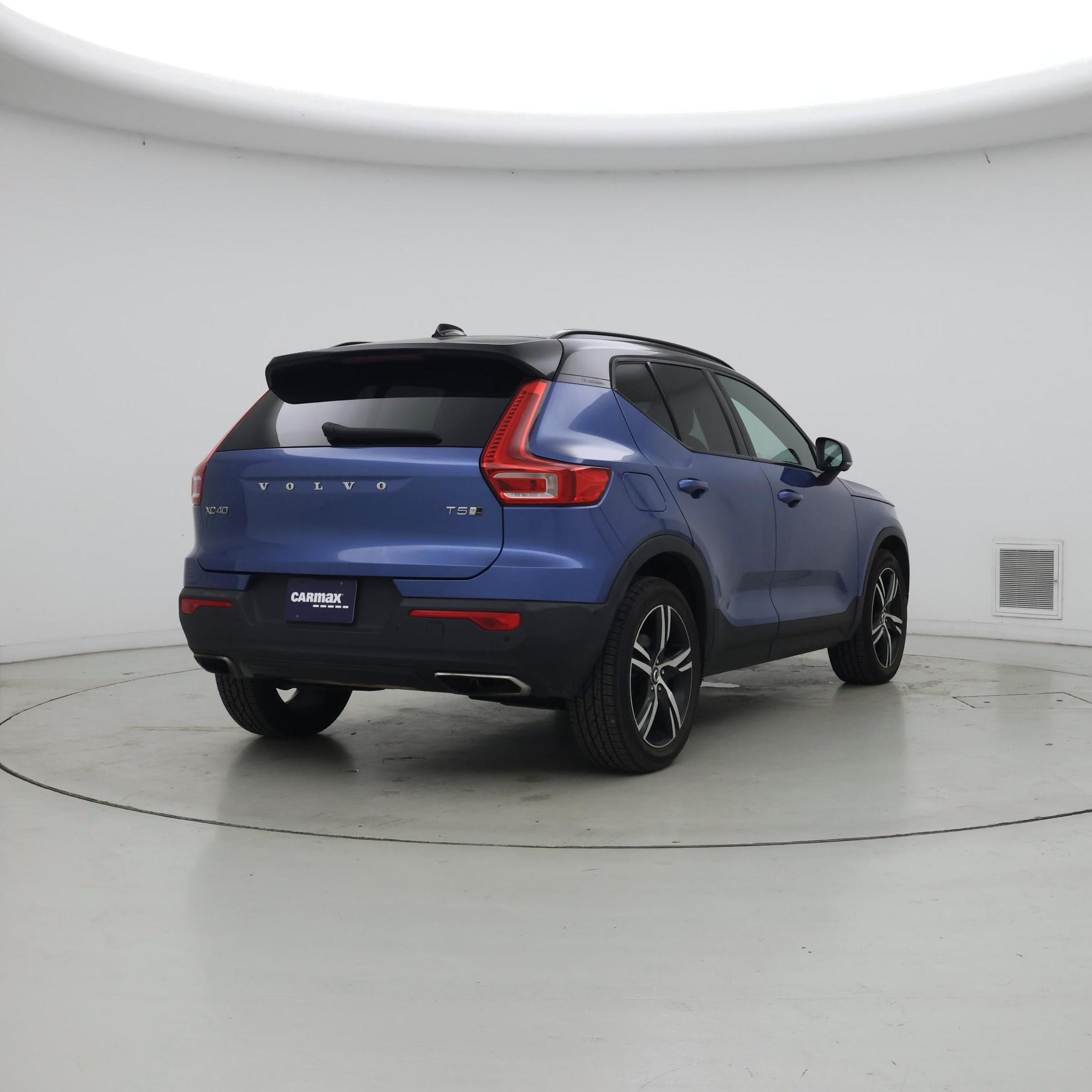 Thumbnail: 2020 Volvo XC40 - 8