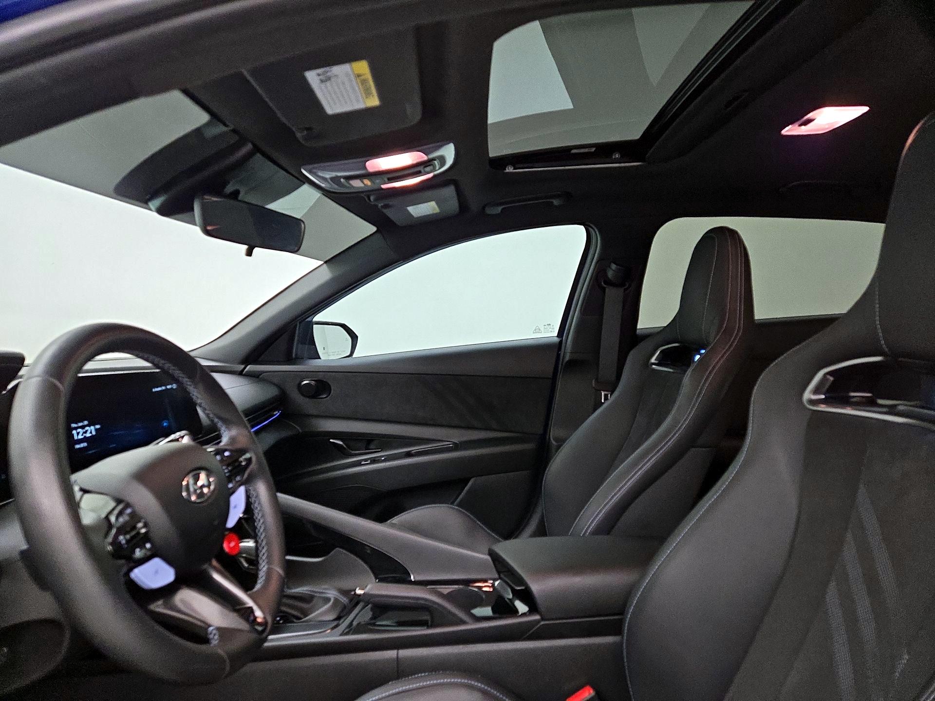 Thumbnail: 2023 Hyundai Elantra - 20