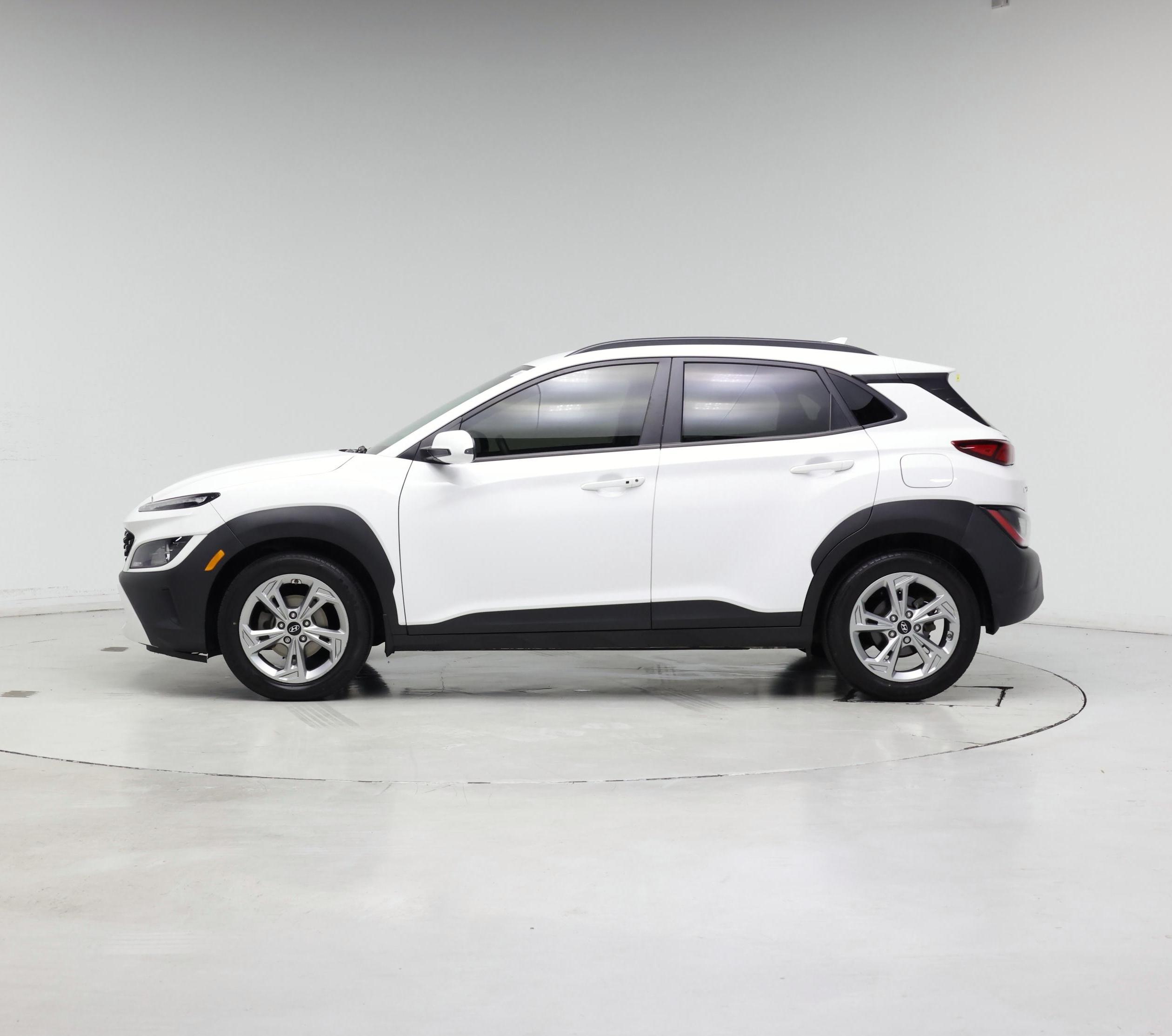 Thumbnail: 2022 Hyundai Kona - 3