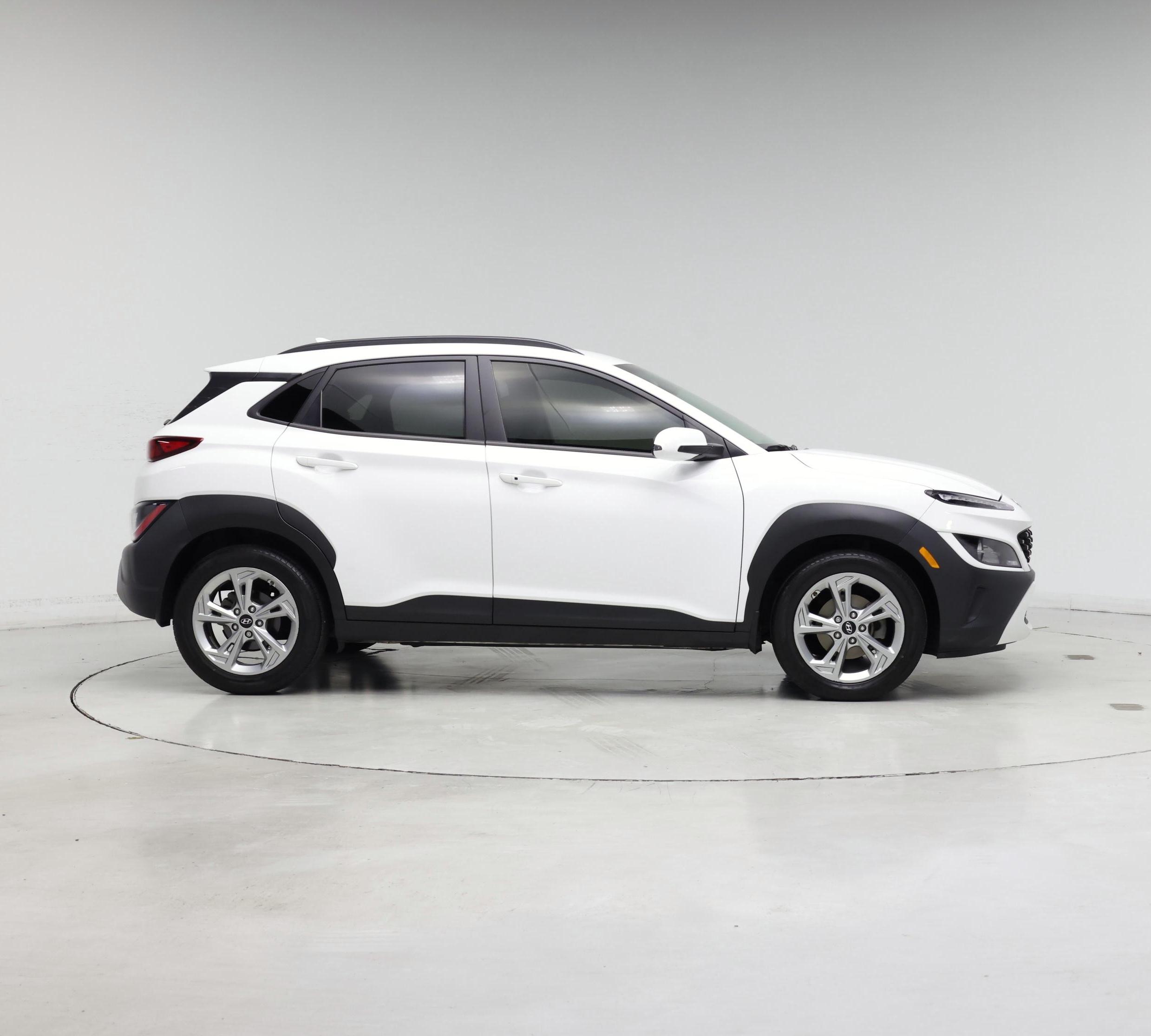 Thumbnail: 2022 Hyundai Kona - 7