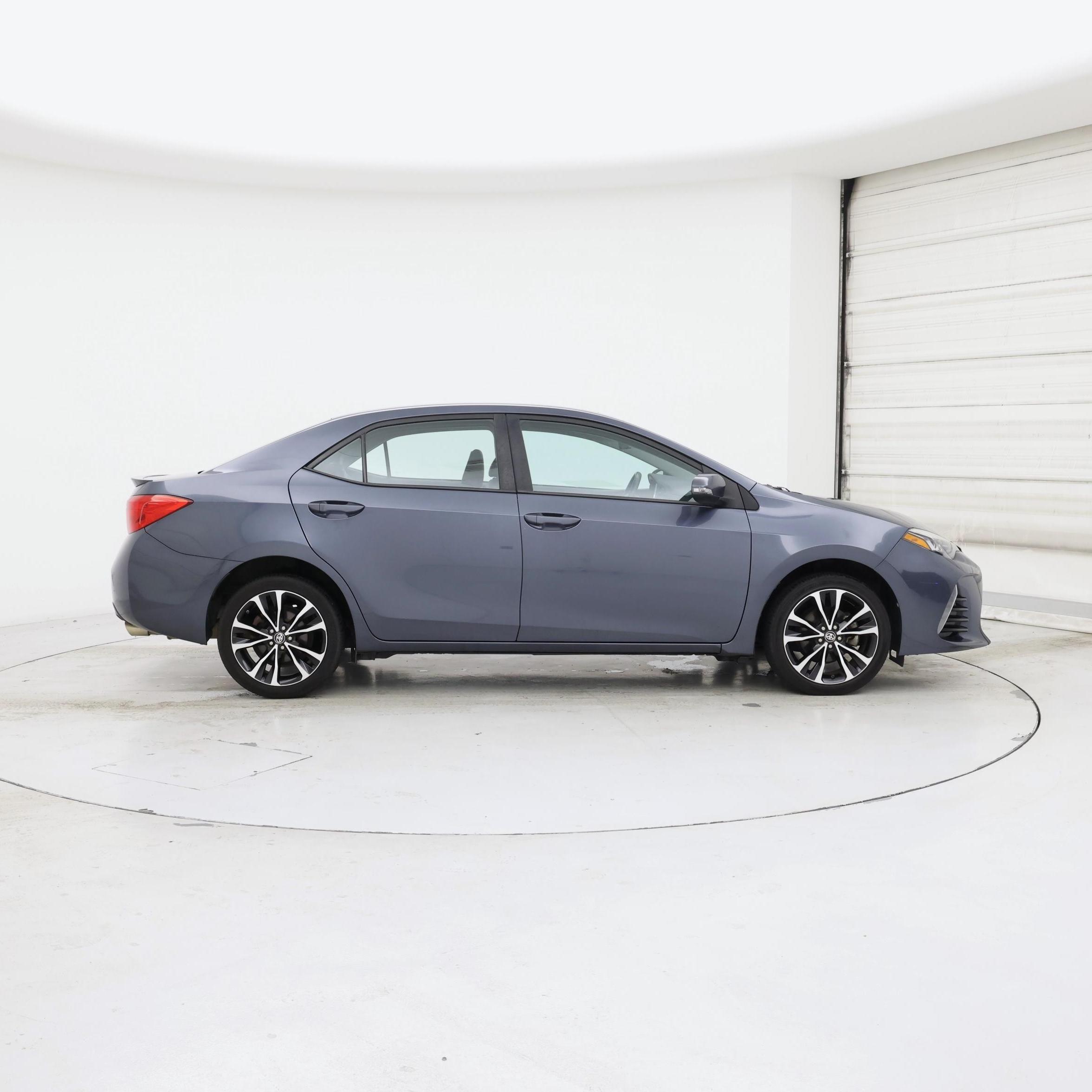 Thumbnail: 2018 Toyota Corolla - 7