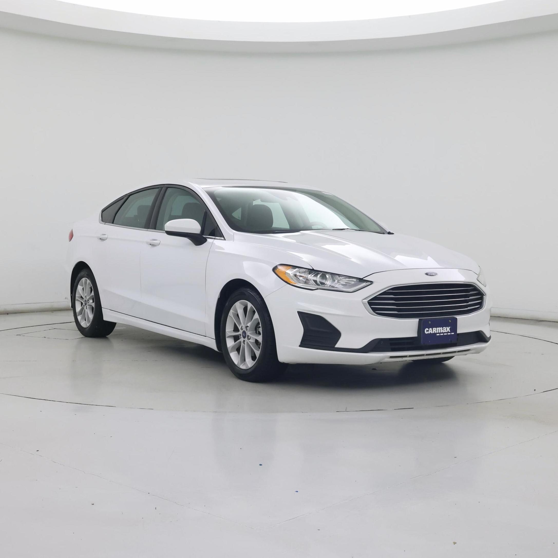 White 2020 Ford Fusion Sedan Front-Wheel Drive Automatic