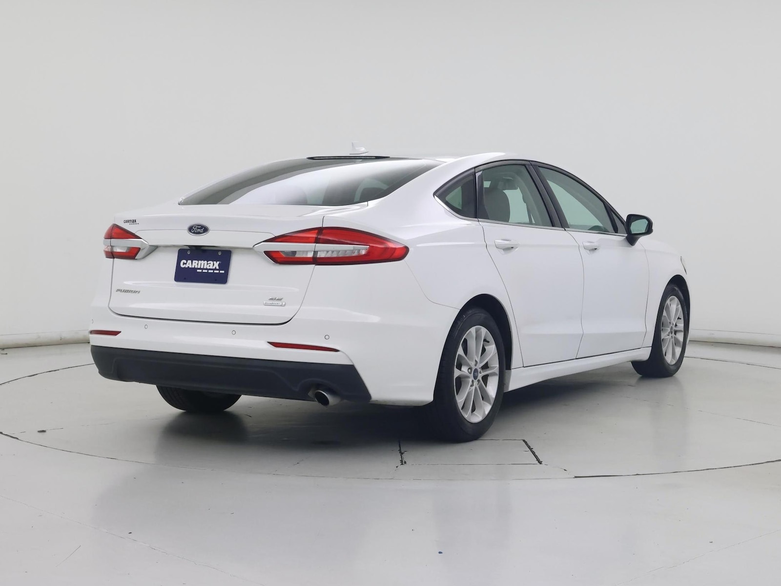 2020 Ford Fusion SE - Photo 9