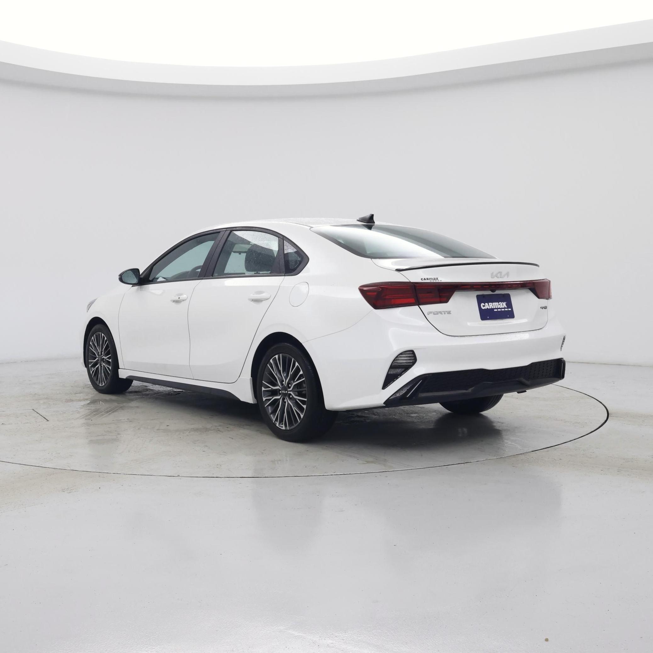 Thumbnail: 2023 Kia Forte - 2