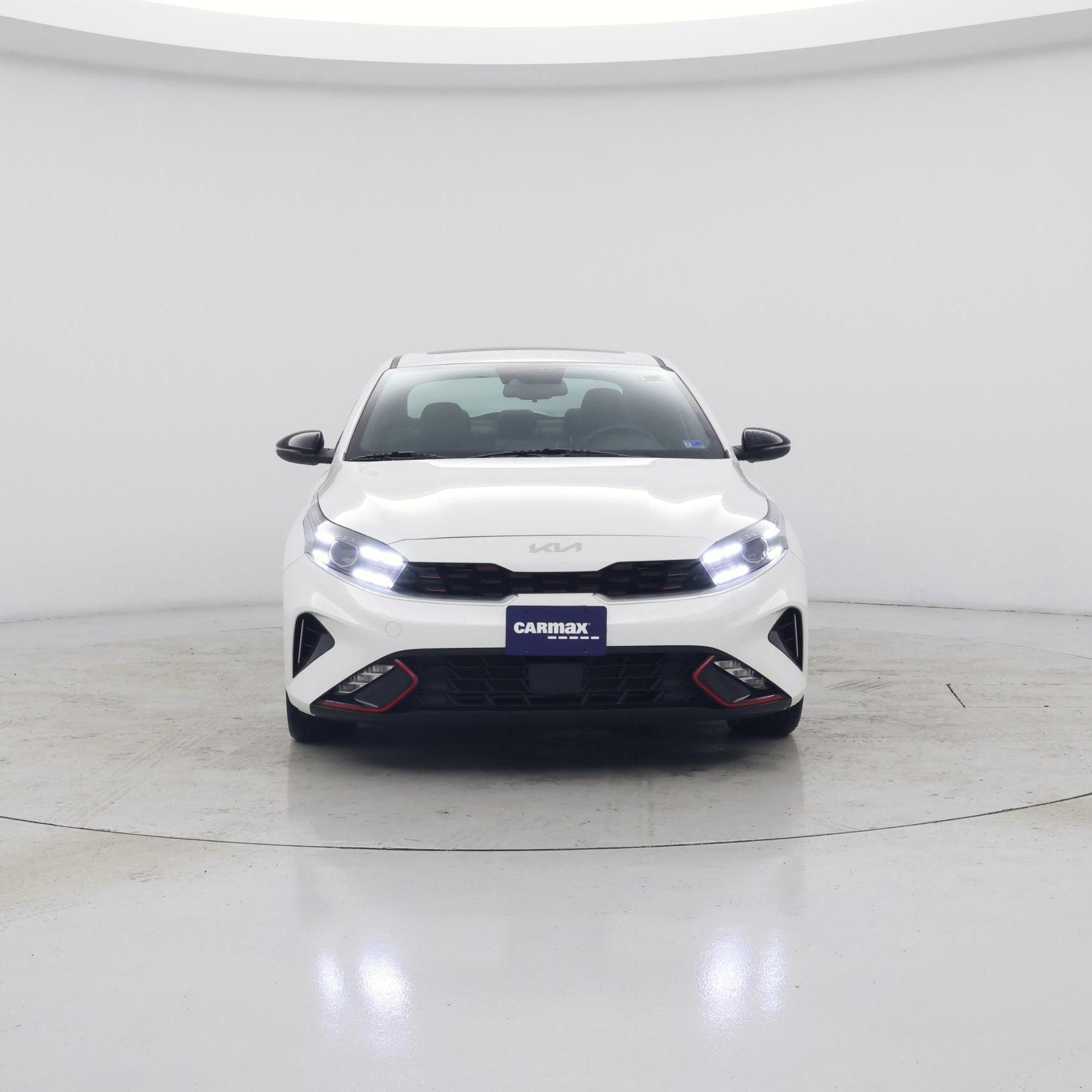Thumbnail: 2023 Kia Forte - 5