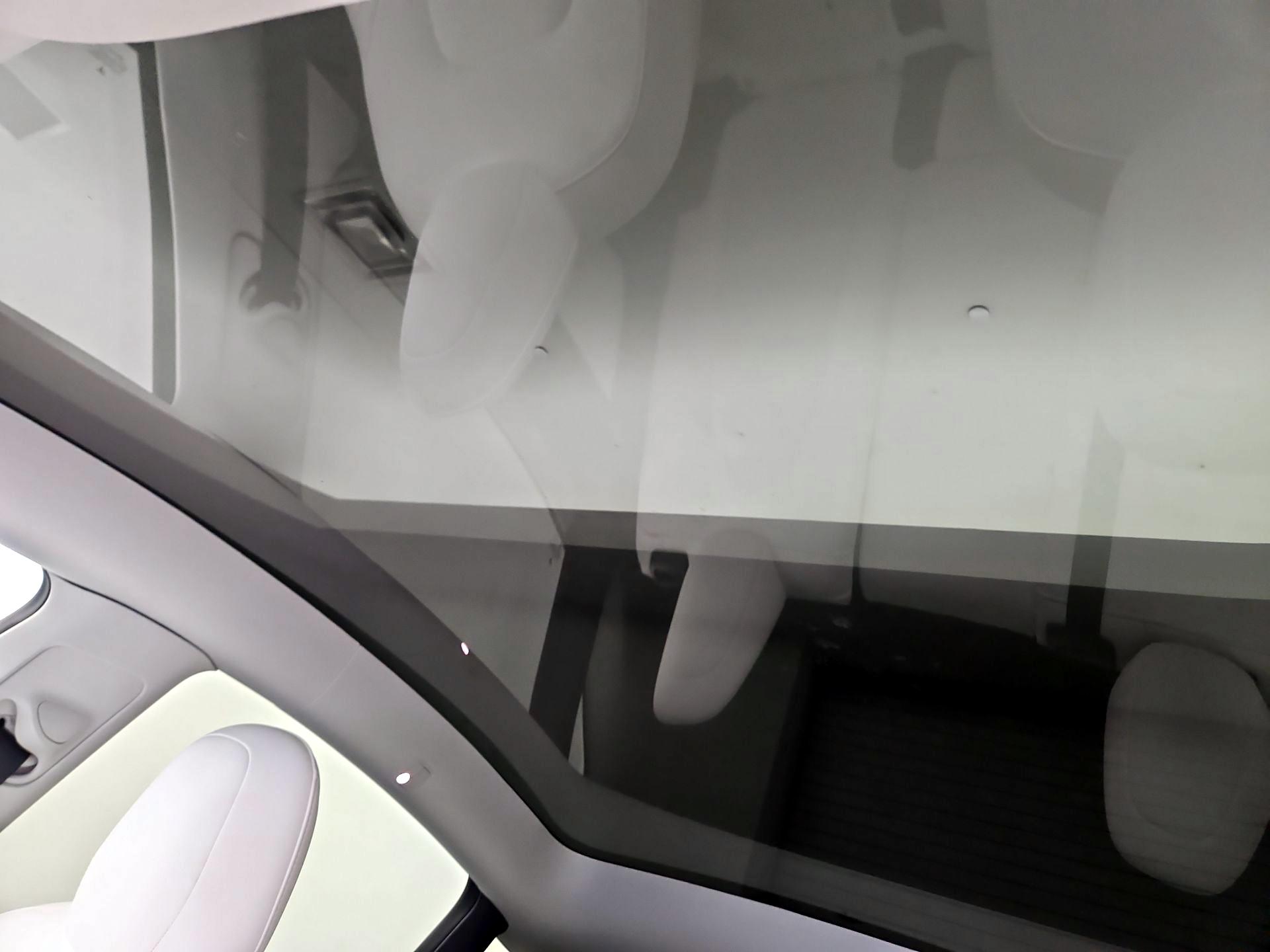 Thumbnail: 2021 Tesla Model Y - 18