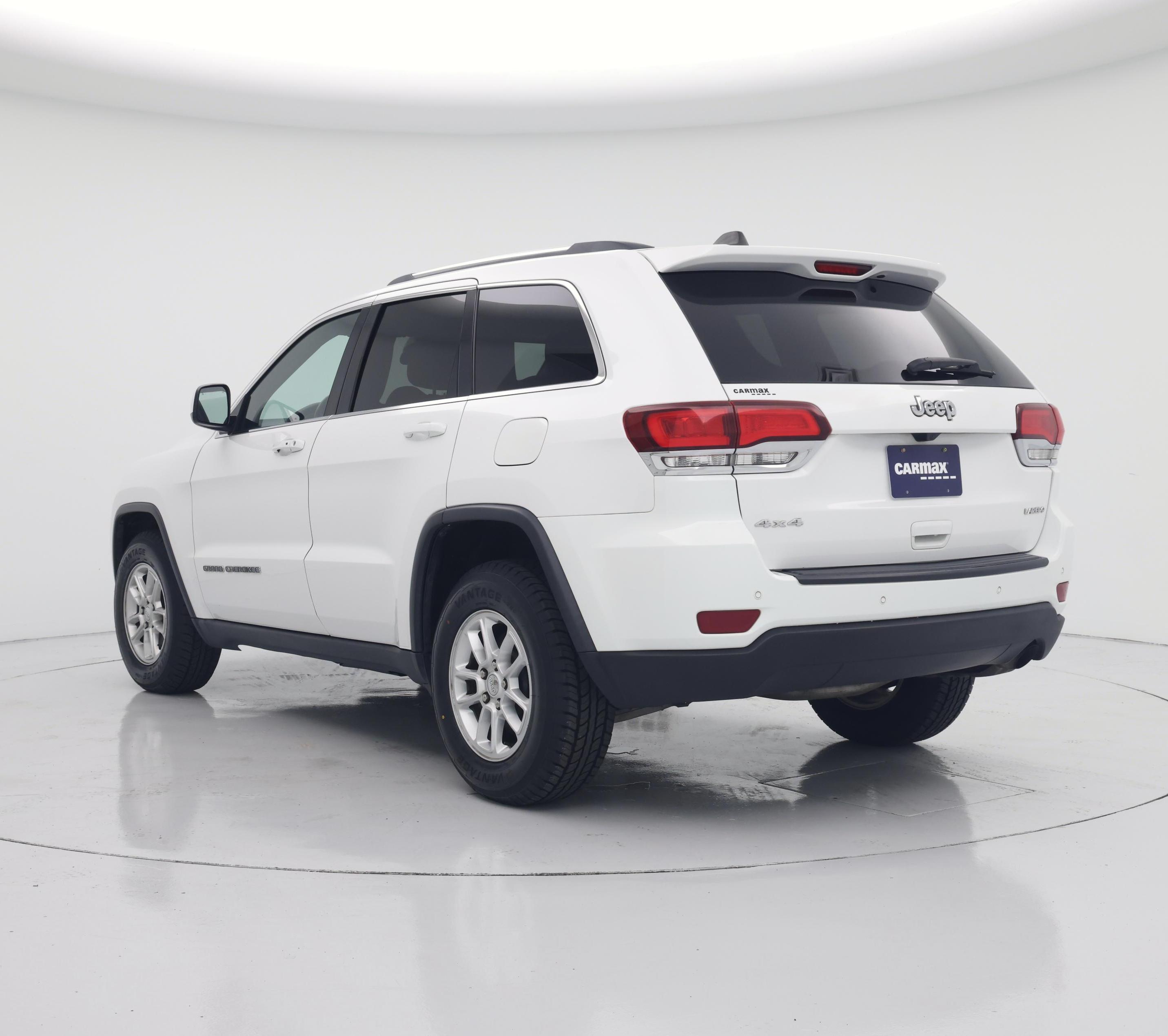Thumbnail: 2020 Jeep Grand Cherokee - 2