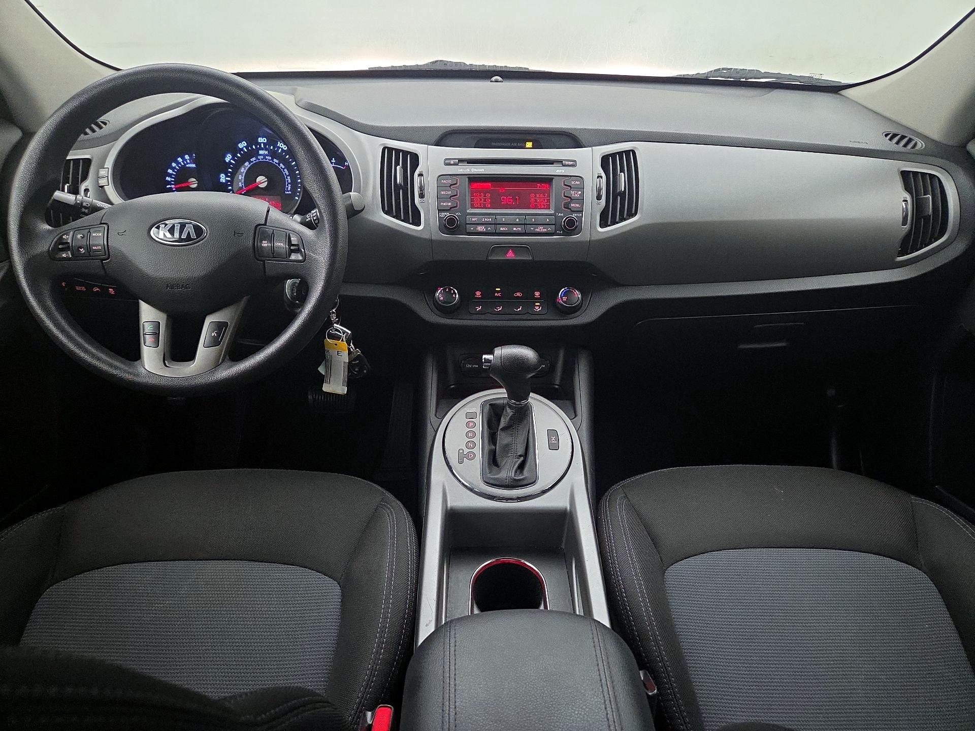 Thumbnail: 2016 Kia Sportage - 9