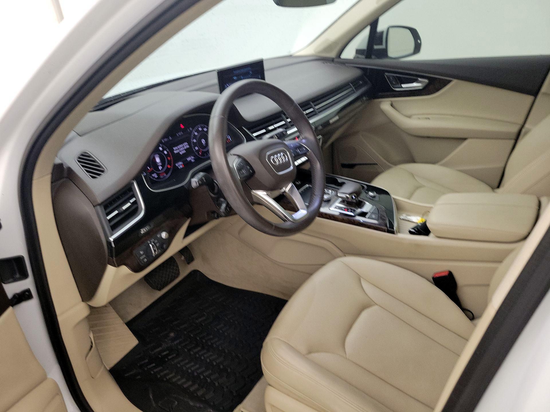 Thumbnail: 2018 Audi Q7 - 11