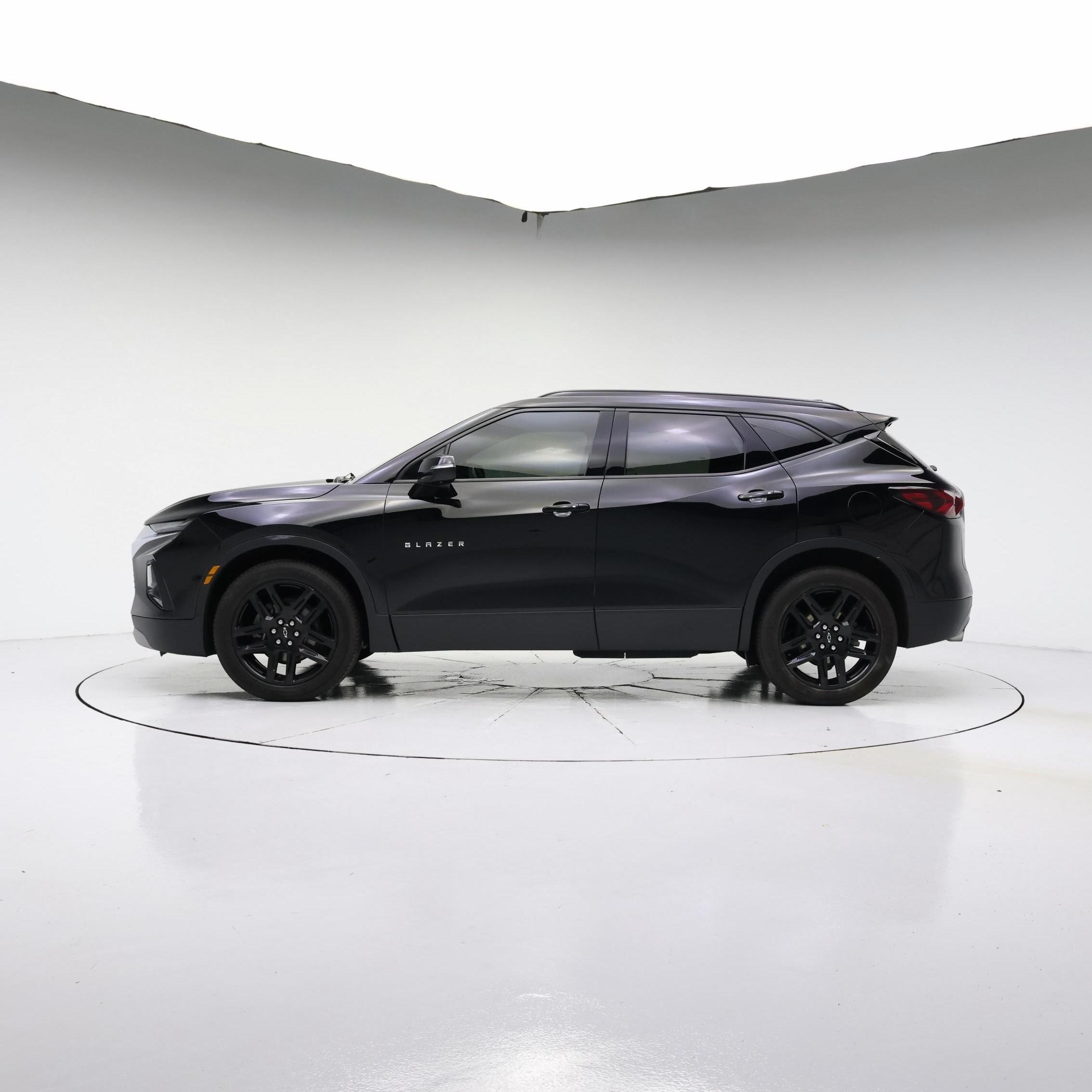 Thumbnail: 2019 Chevrolet Blazer - 3