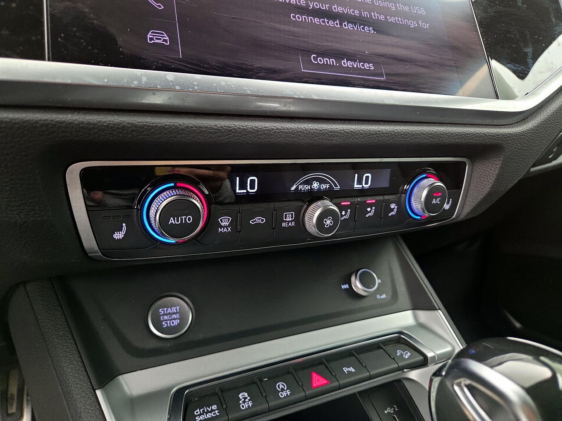 Thumbnail: 2020 Audi Q3 - 15