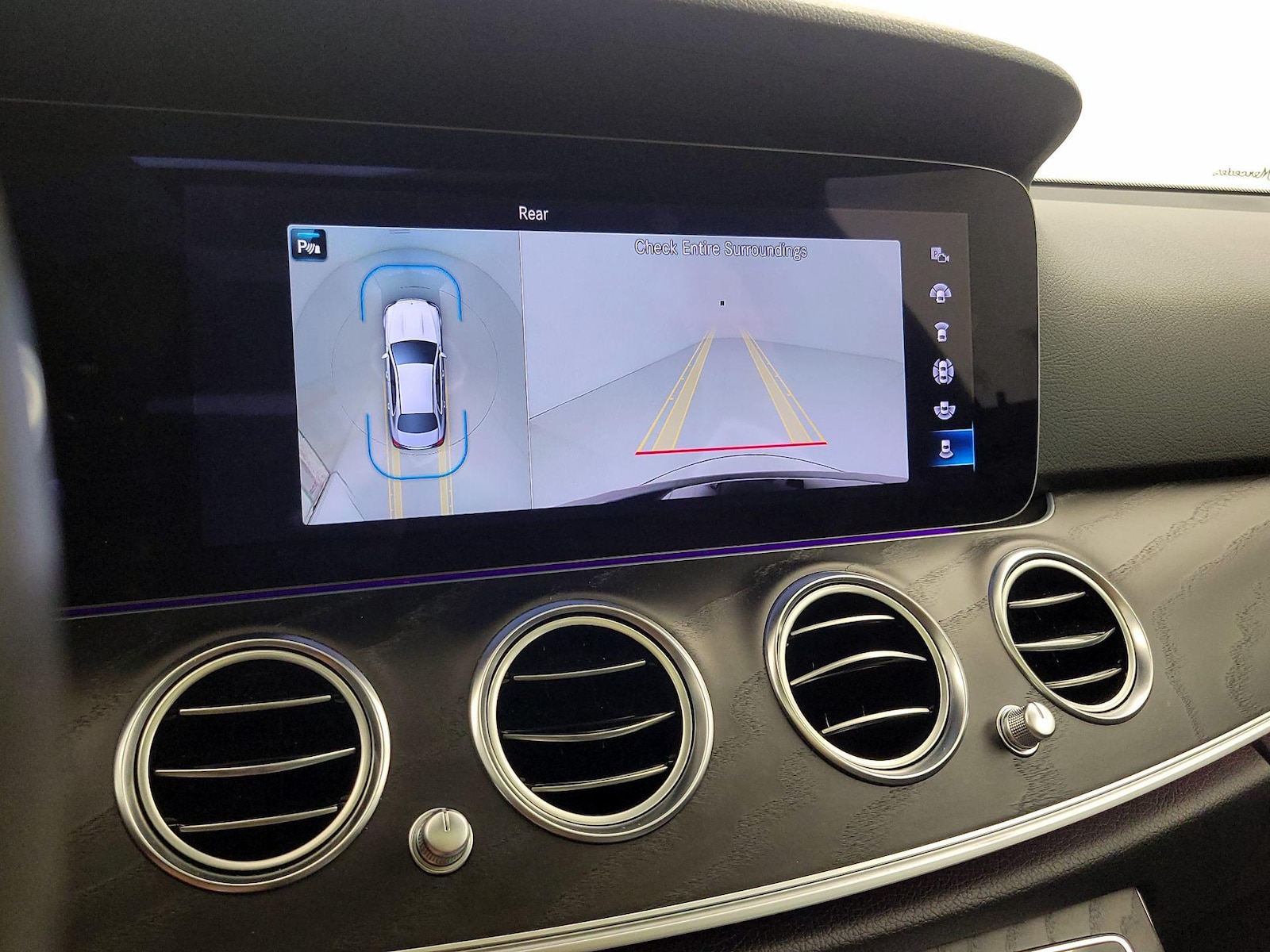 2021 Mercedes-Benz E-Class E450 - Photo 16