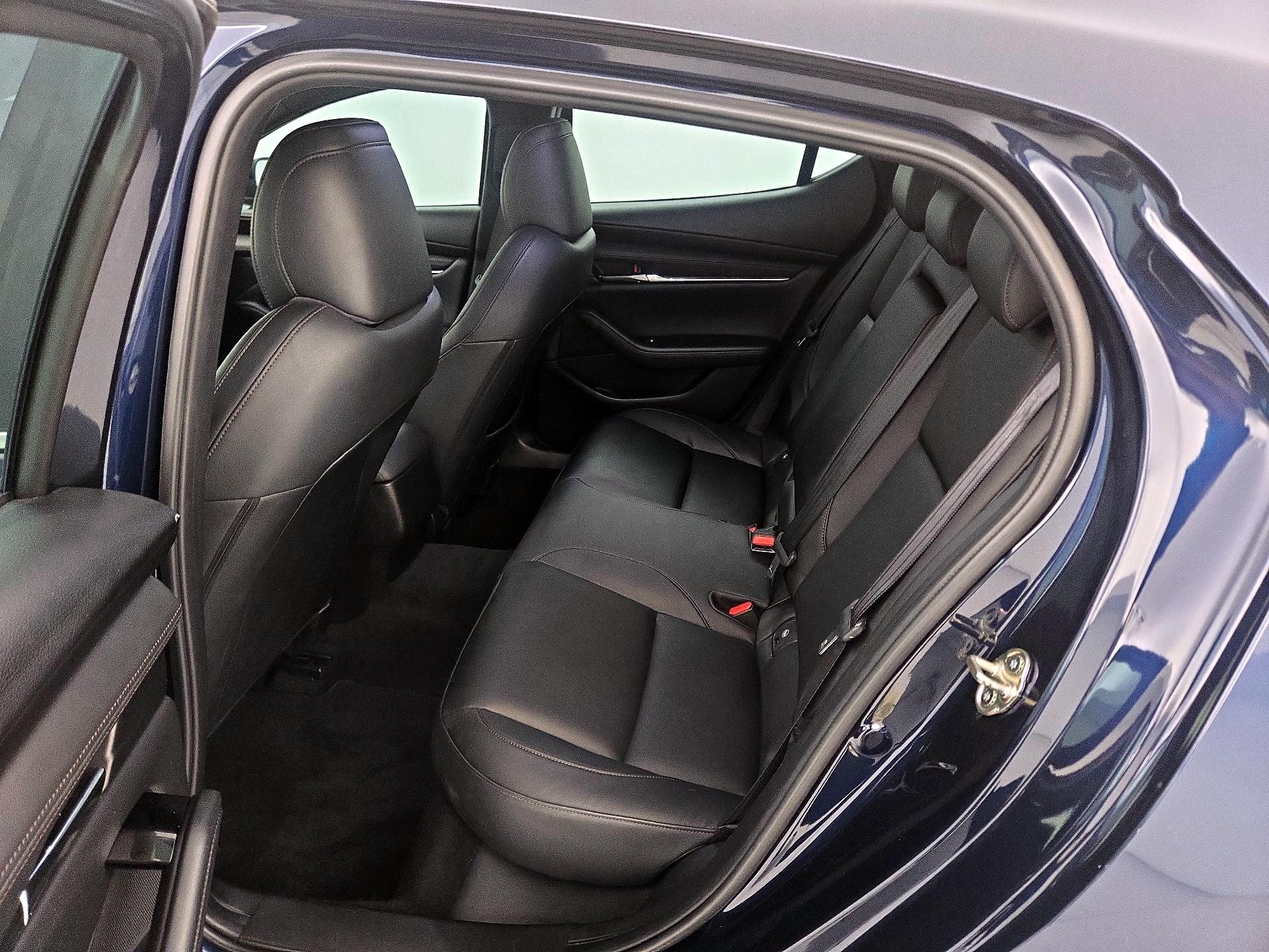 Thumbnail: 2019 Mazda Mazda3 - 20