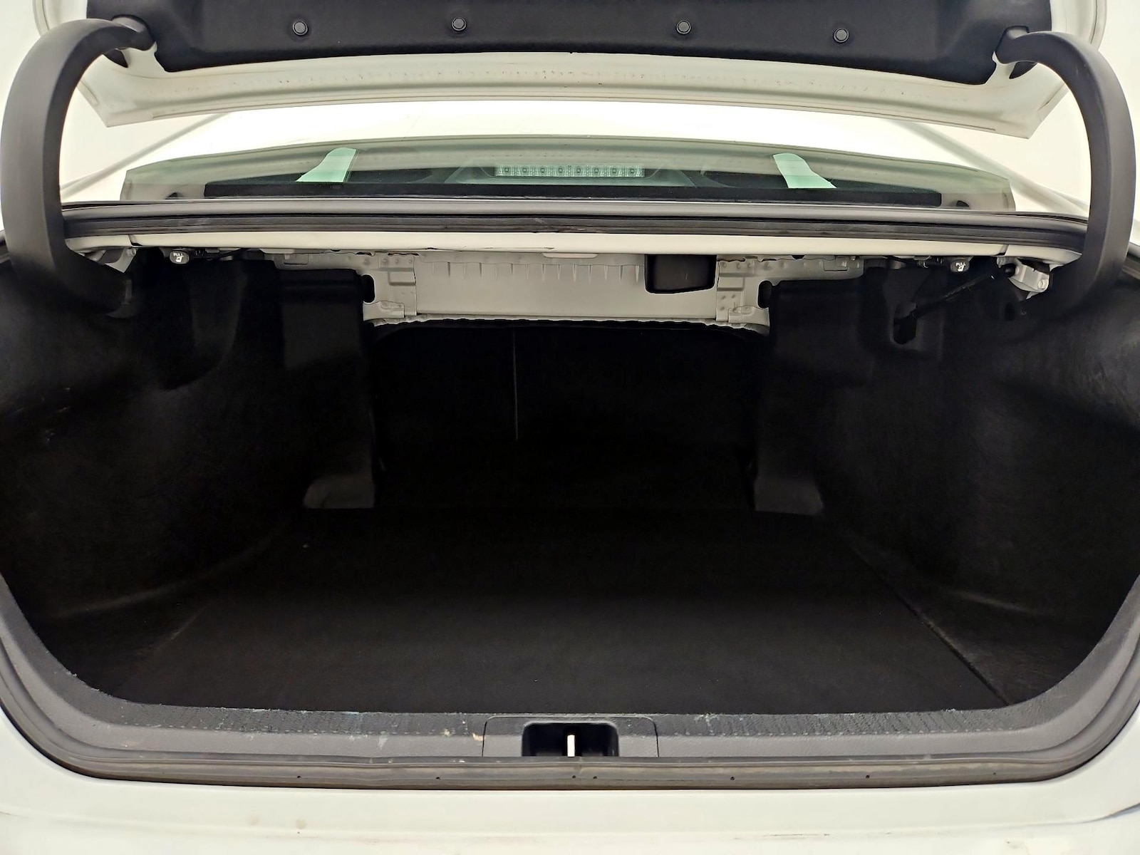 2023 Toyota Camry SE - Photo 21
