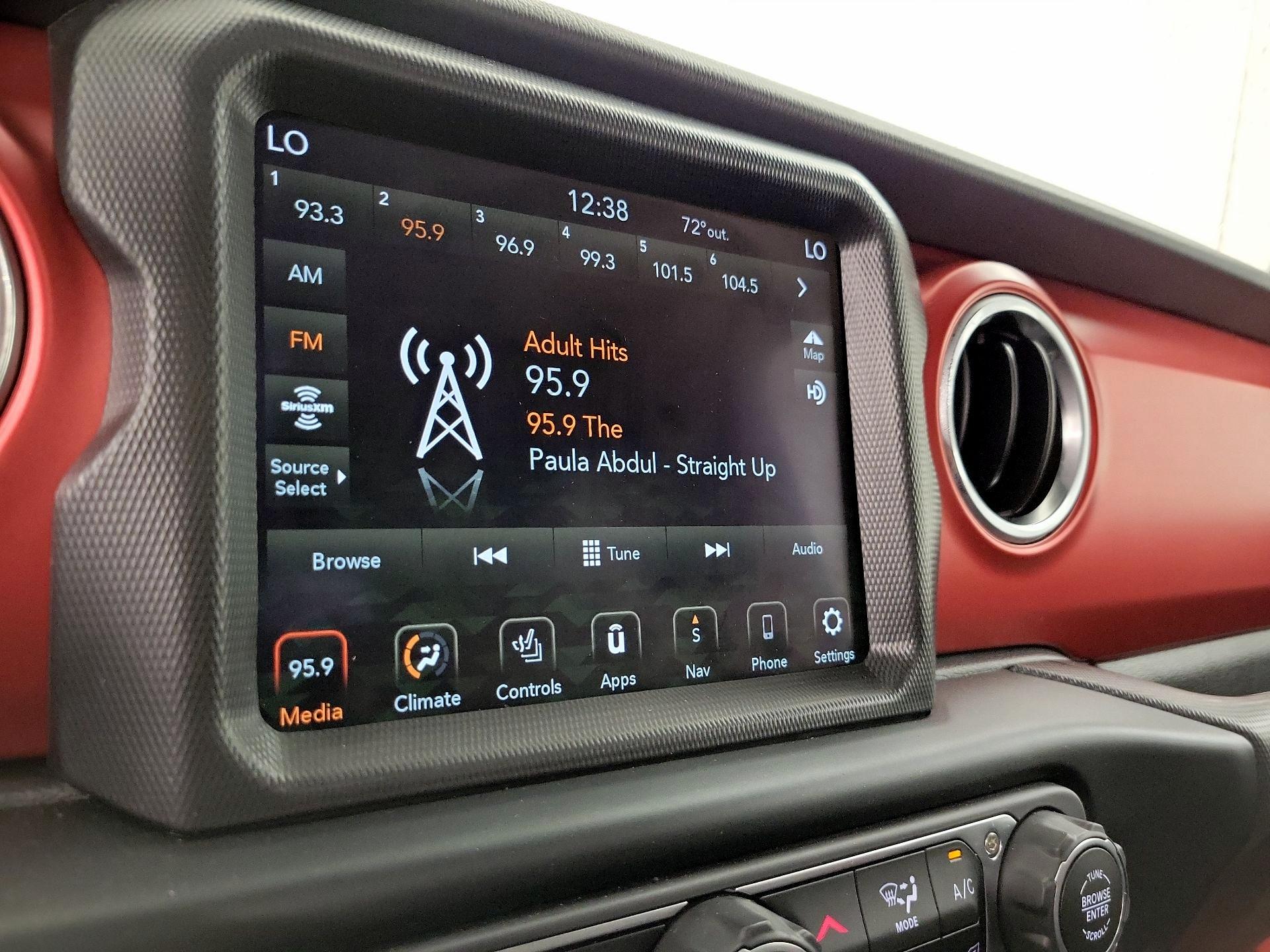Thumbnail: 2023 Jeep Gladiator - 16