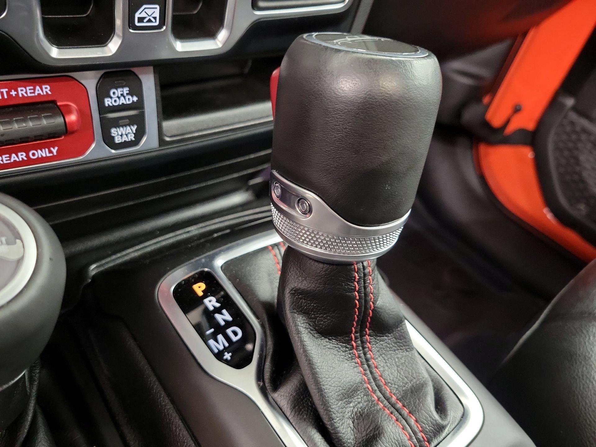 Thumbnail: 2023 Jeep Gladiator - 18