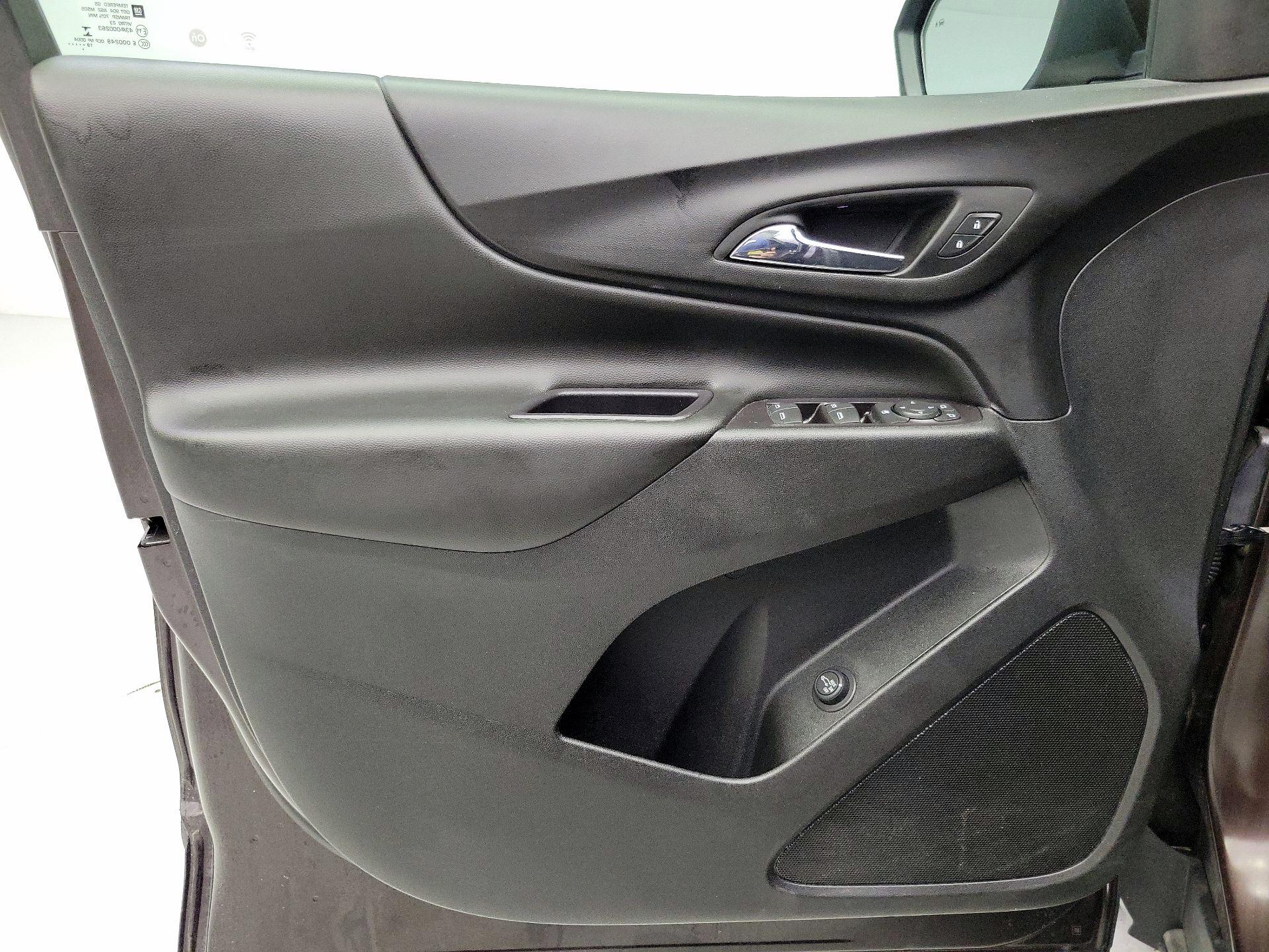 Thumbnail: 2020 Chevrolet Equinox - 12