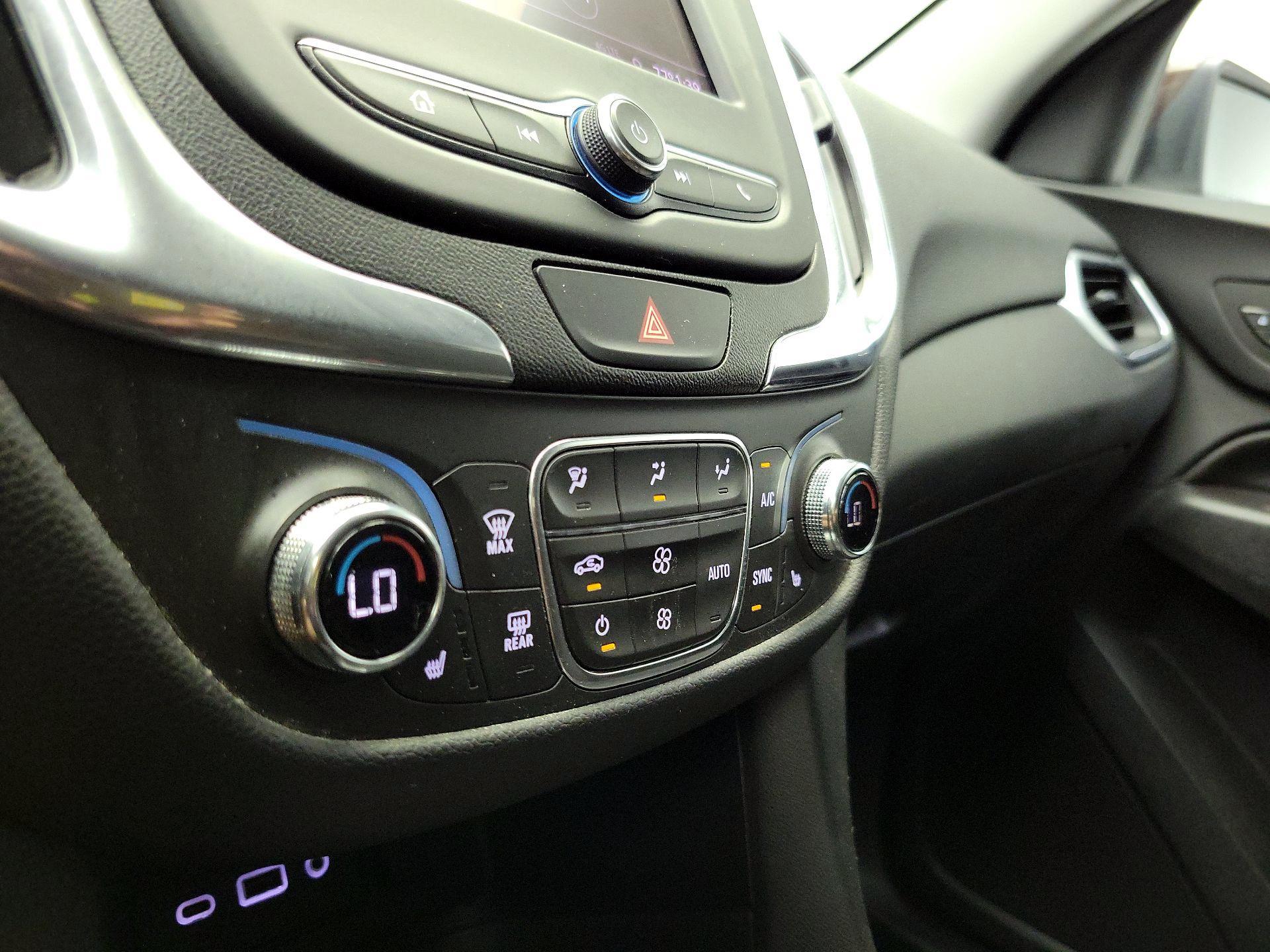 Thumbnail: 2020 Chevrolet Equinox - 16