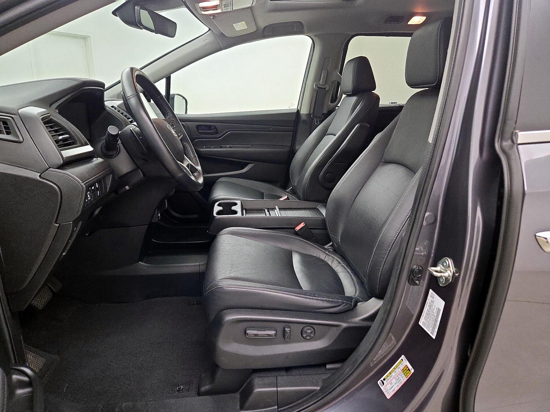 Thumbnail: 2021 Honda Odyssey - 11