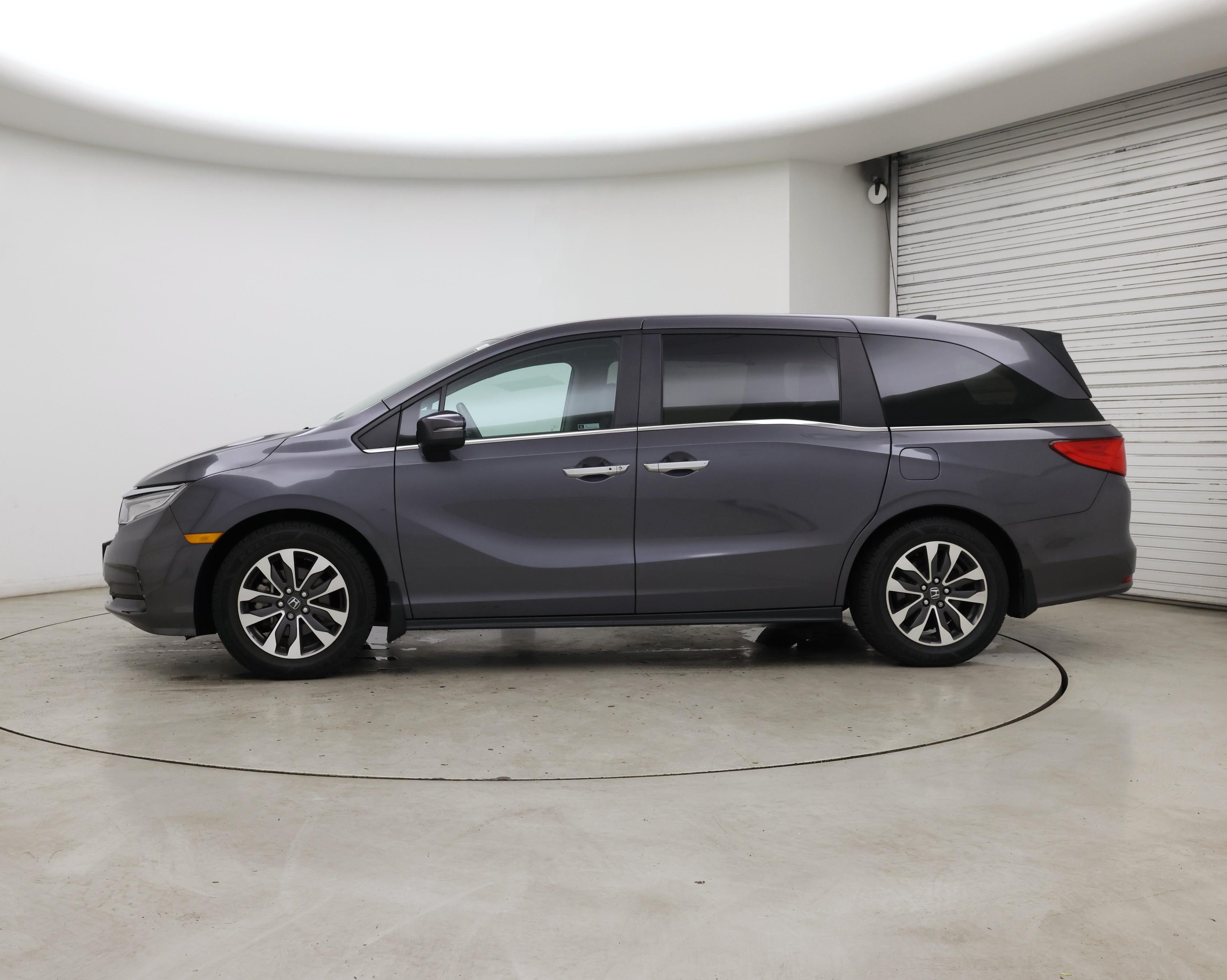 Thumbnail: 2021 Honda Odyssey - 3