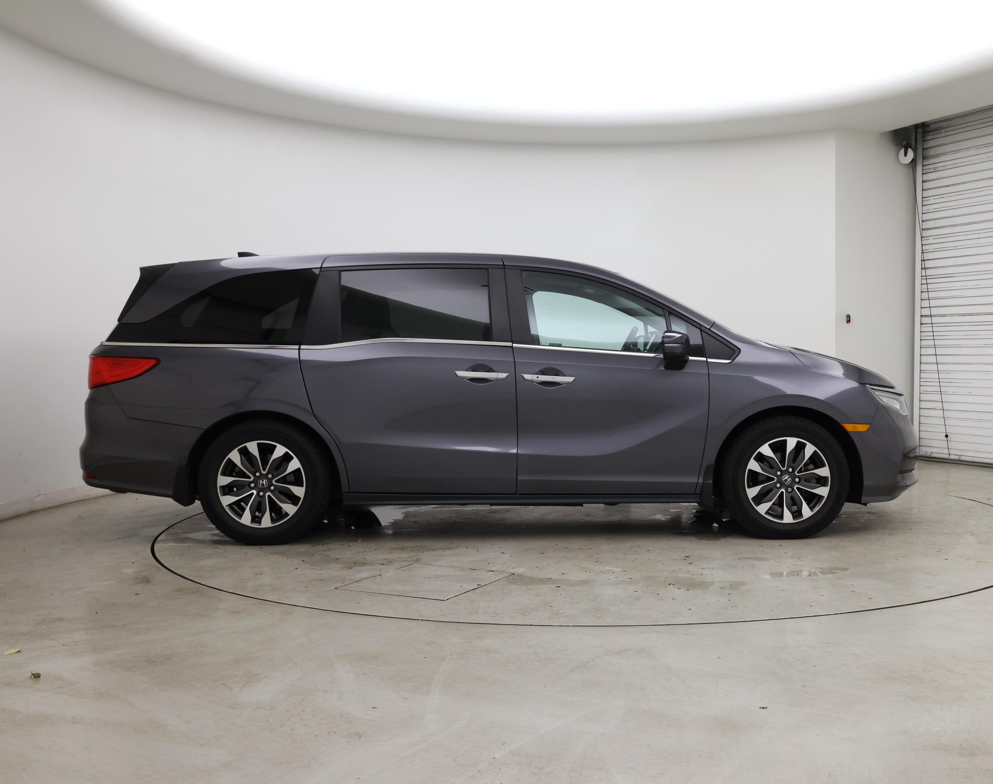 Thumbnail: 2021 Honda Odyssey - 7