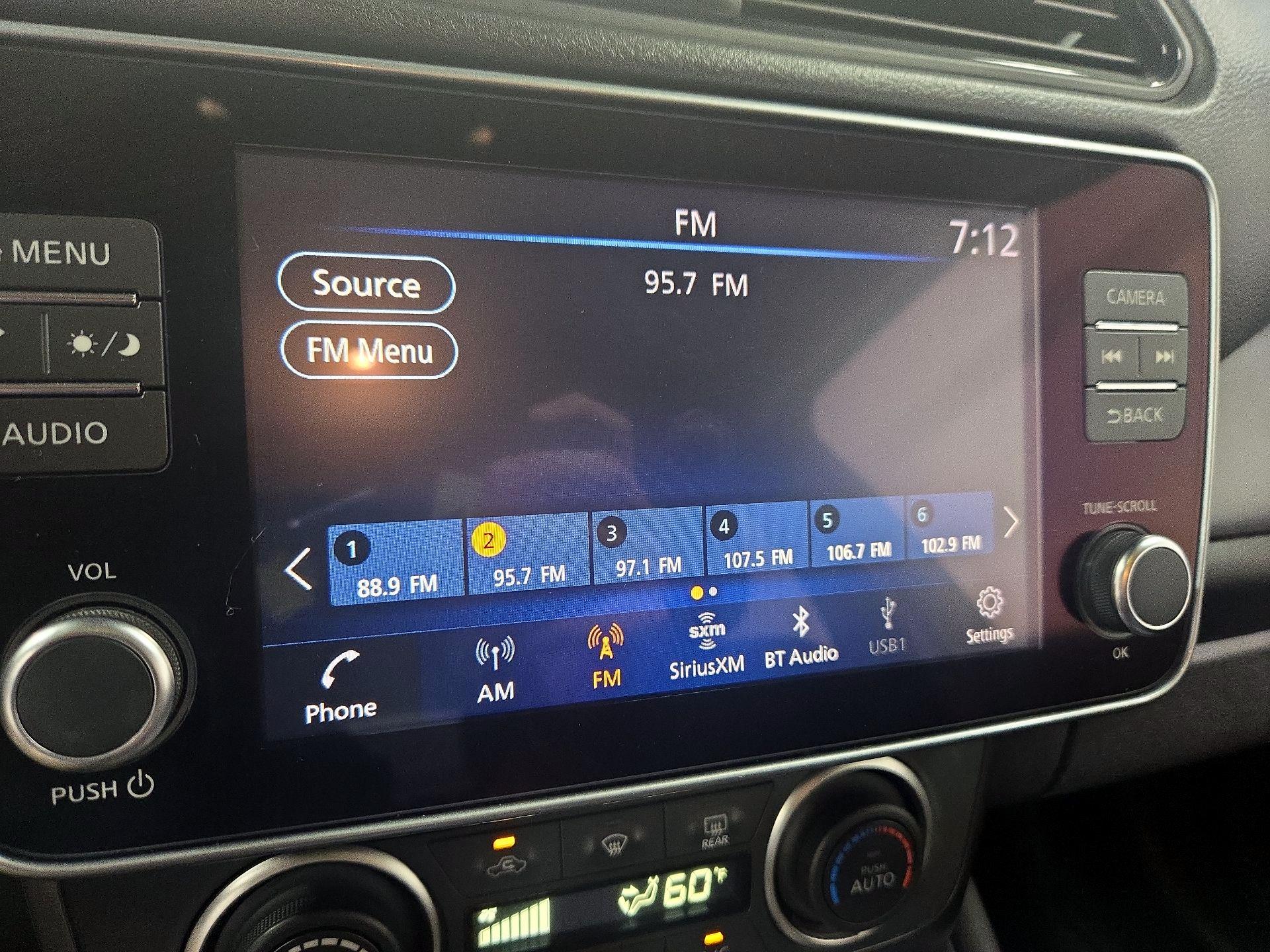 Thumbnail: 2020 Nissan Leaf - 15