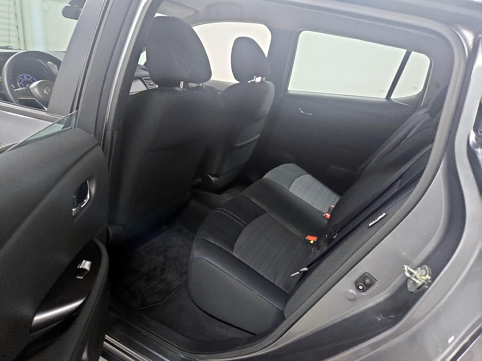Thumbnail: 2020 Nissan Leaf - 19