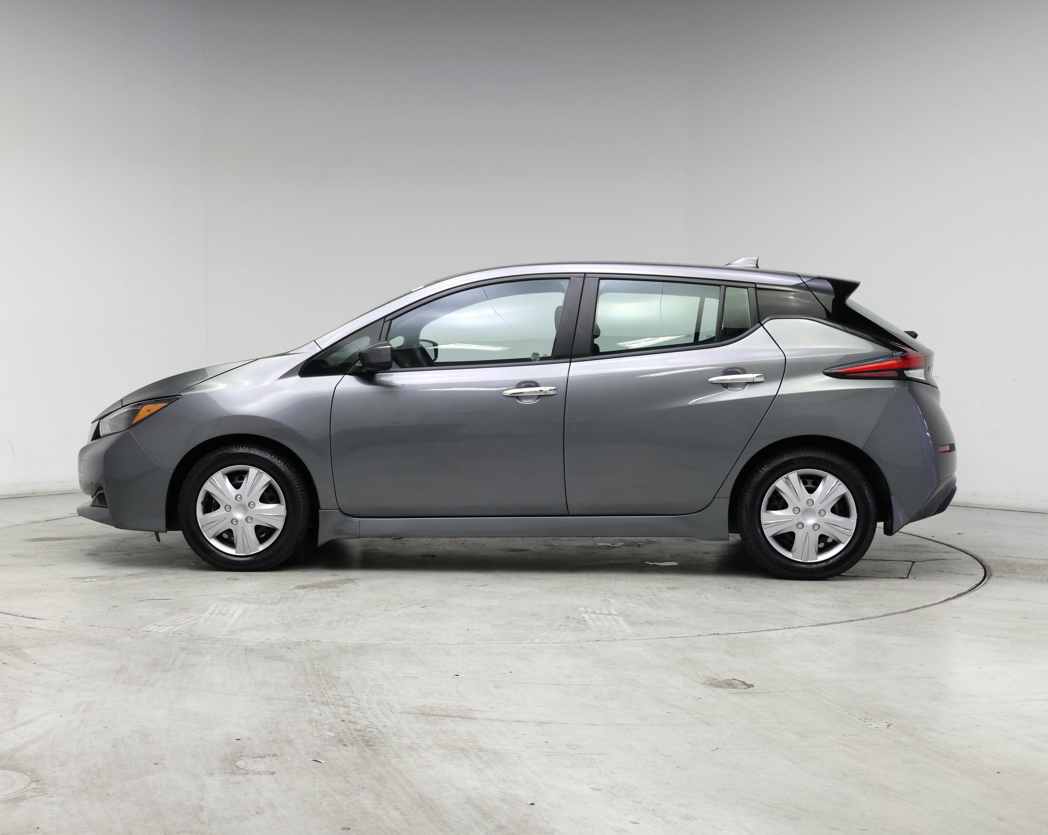 Thumbnail: 2020 Nissan Leaf - 3