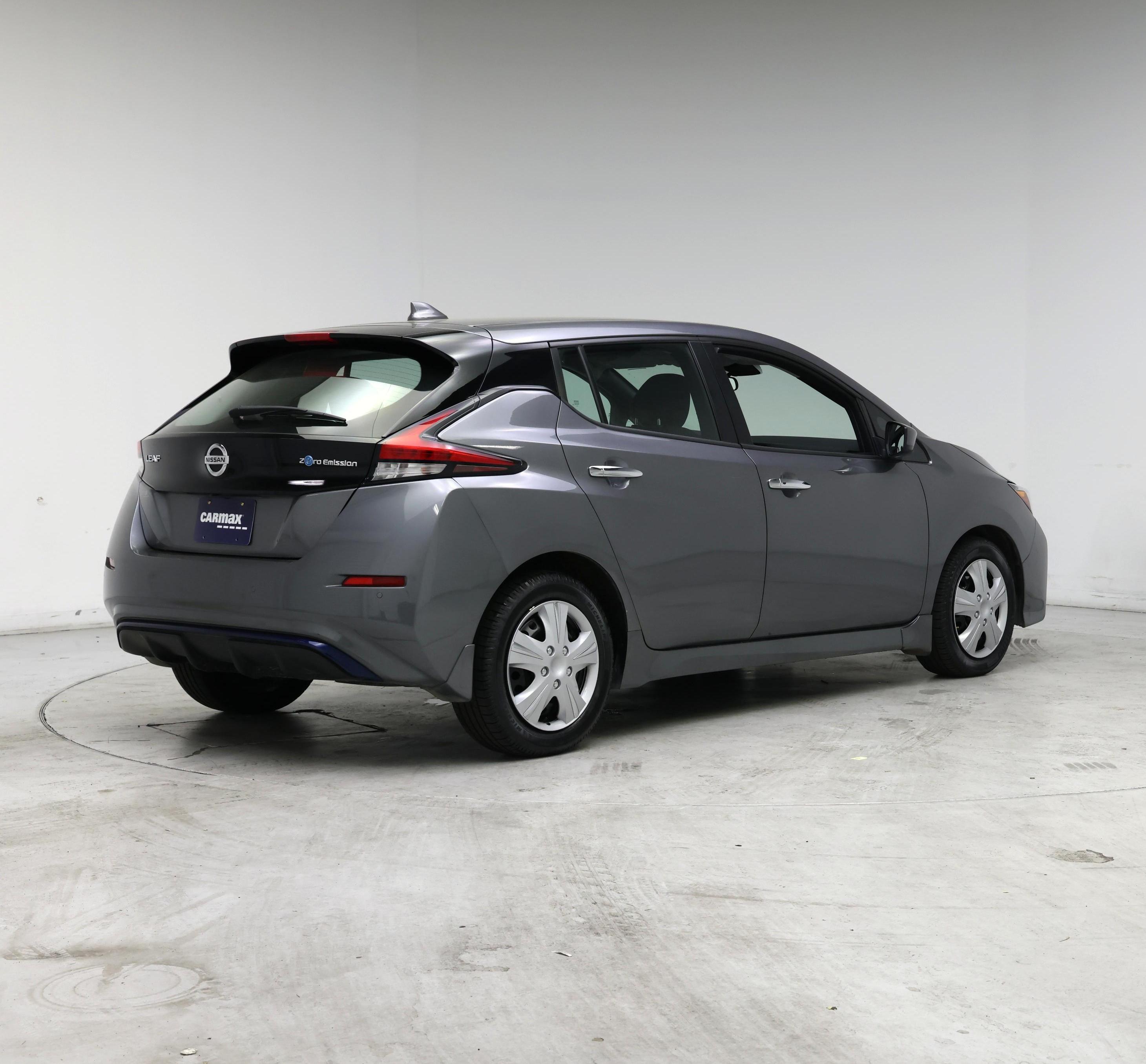 Thumbnail: 2020 Nissan Leaf - 8