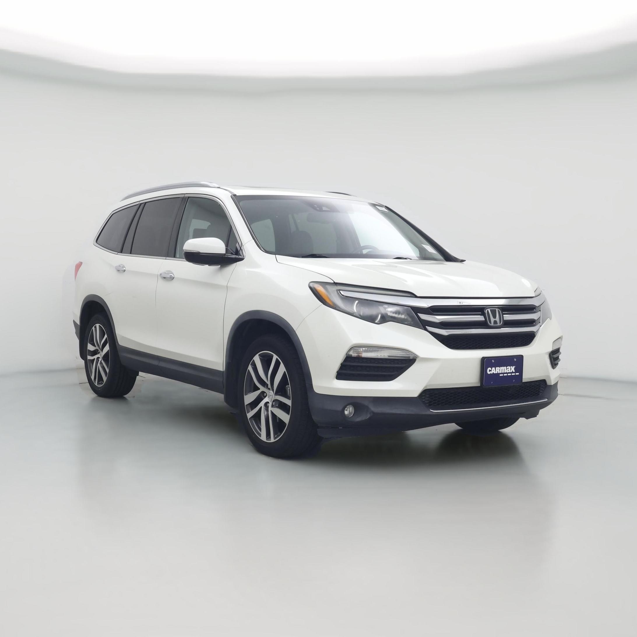 Thumbnail: 2017 Honda Pilot - 1