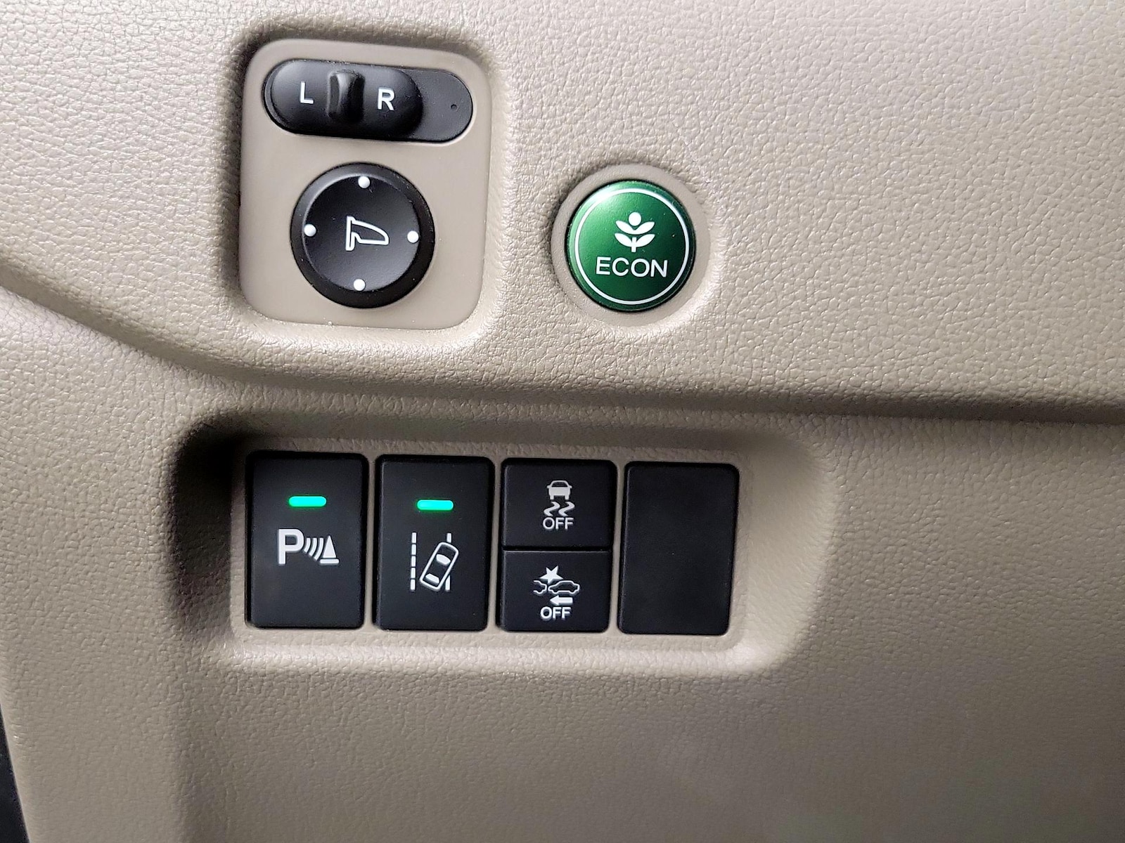 2017 Honda Pilot Elite - Photo 14