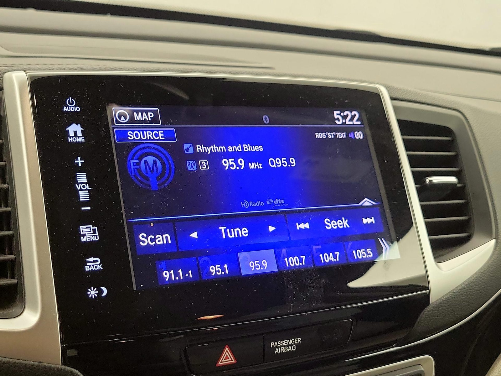 2017 Honda Pilot Elite - Photo 17