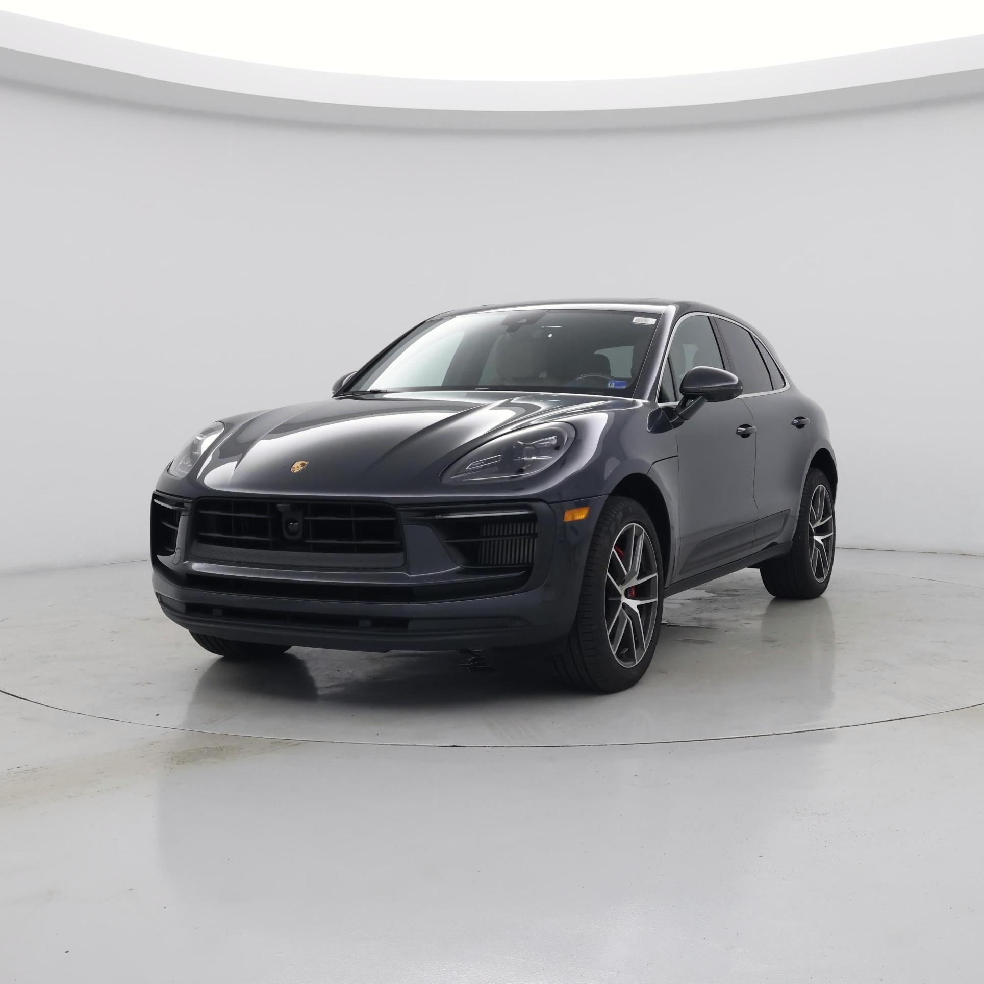Thumbnail: 2022 Porsche Macan - 4