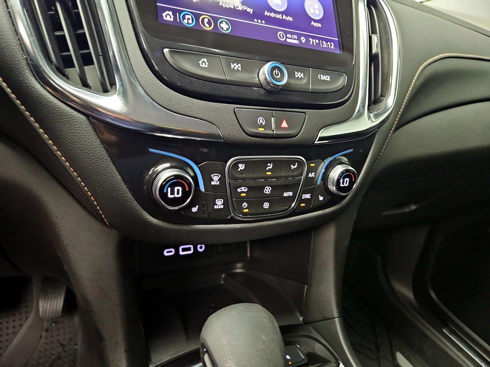 2024 Chevrolet Equinox Premier - Photo 17