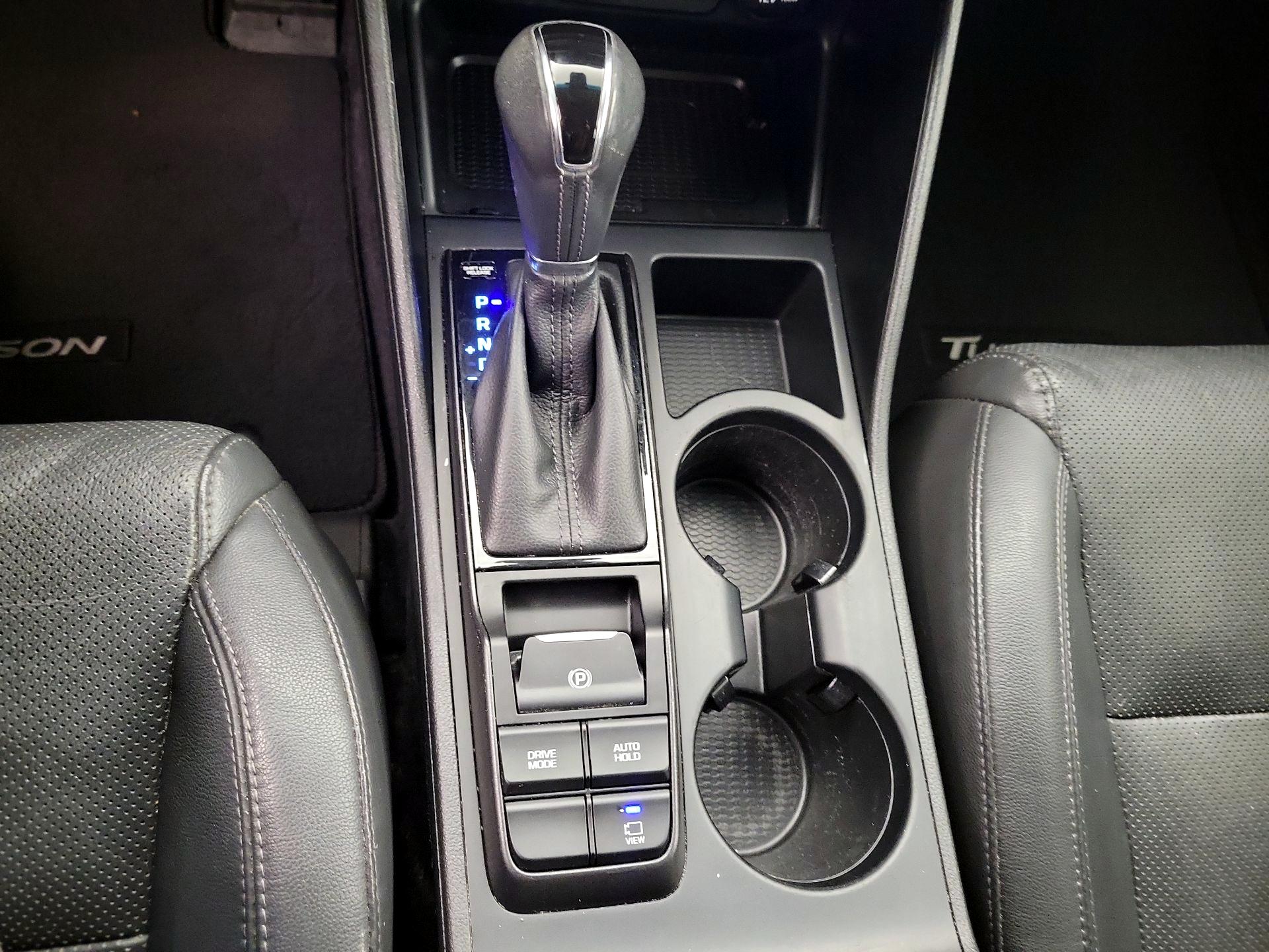 Thumbnail: 2020 Hyundai Tucson - 18