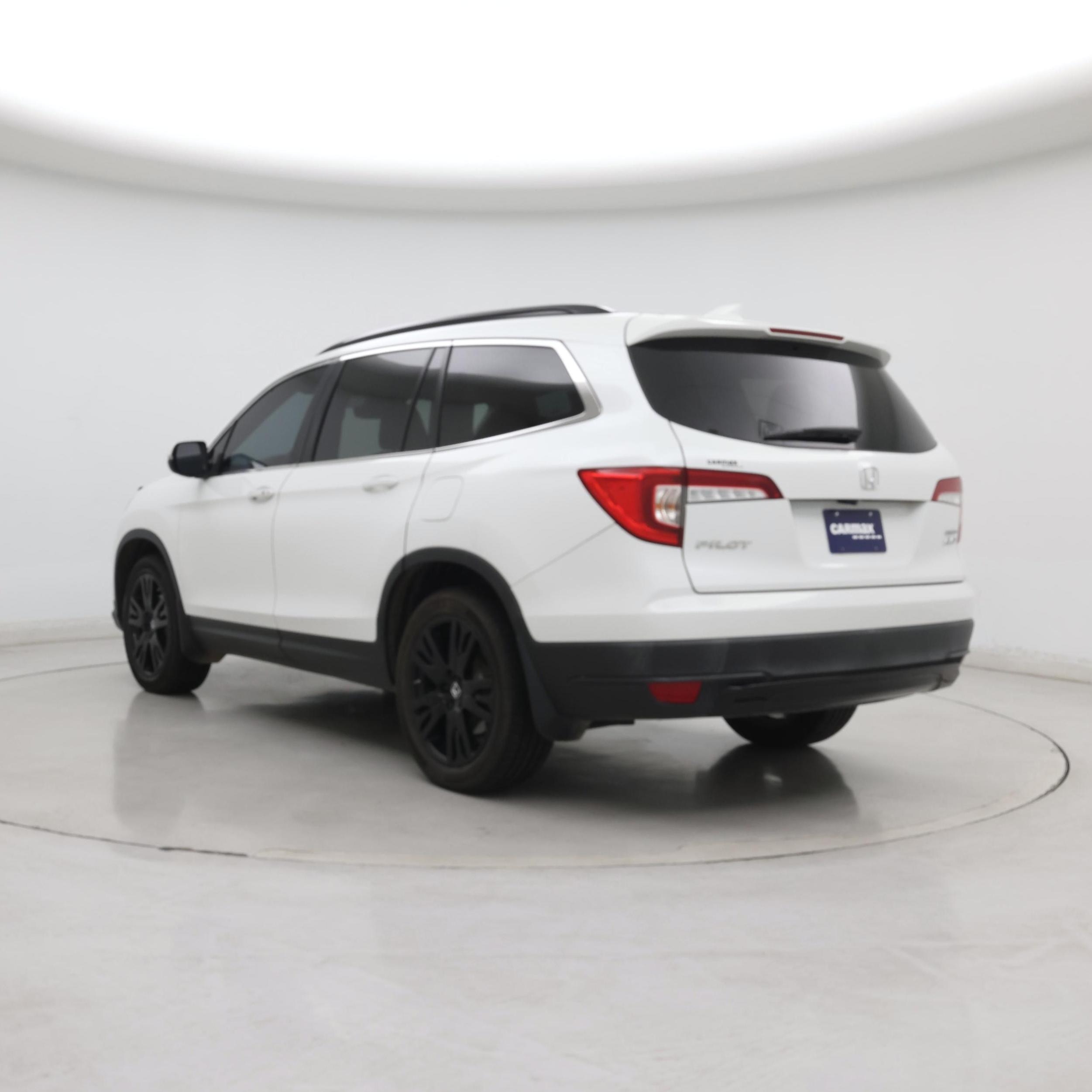 Thumbnail: 2021 Honda Pilot - 2